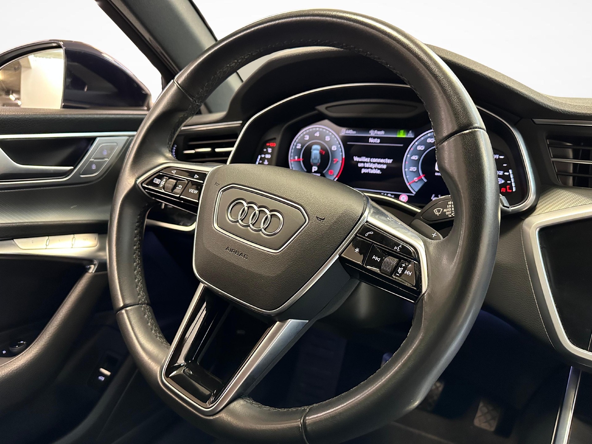 AUDI A6 Avant 2.0 45 TFSI Sport quattro S-Tronic-image-6