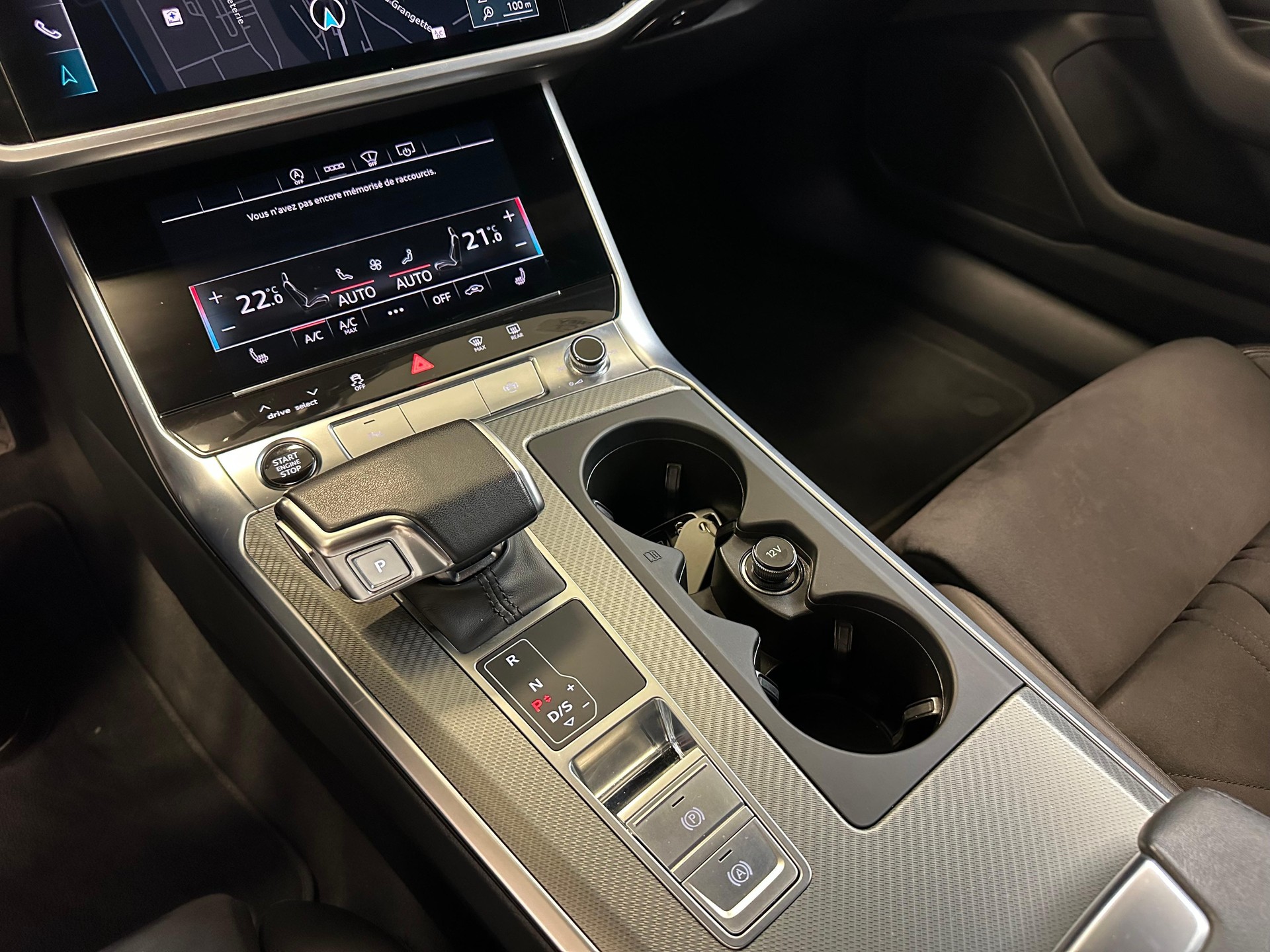AUDI A6 Avant 2.0 45 TFSI Sport quattro S-Tronic-image-8