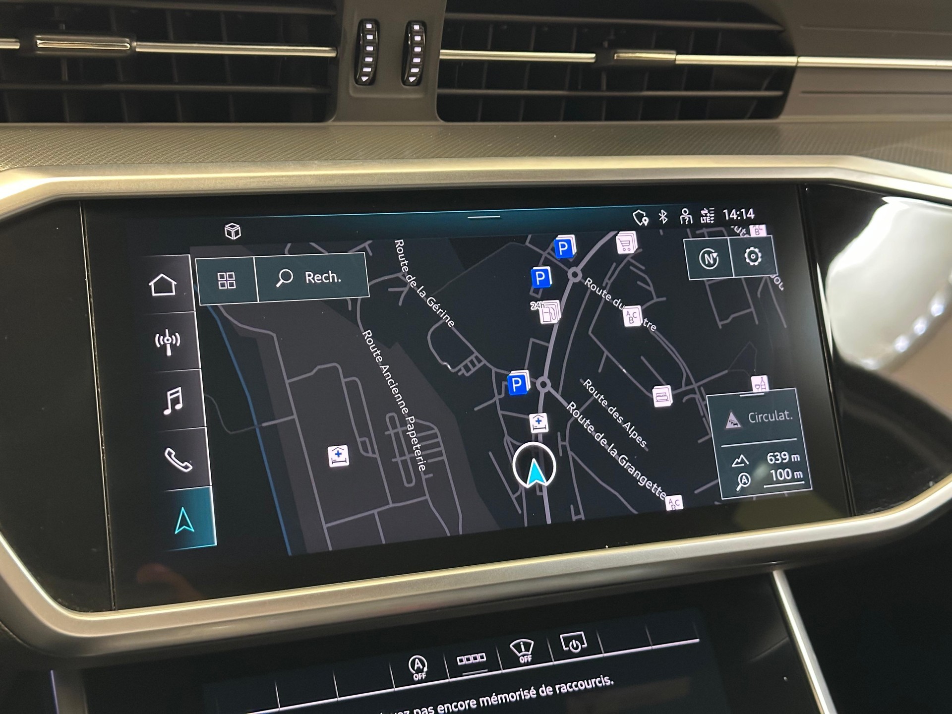 AUDI A6 Avant 2.0 45 TFSI Sport quattro S-Tronic-image-12