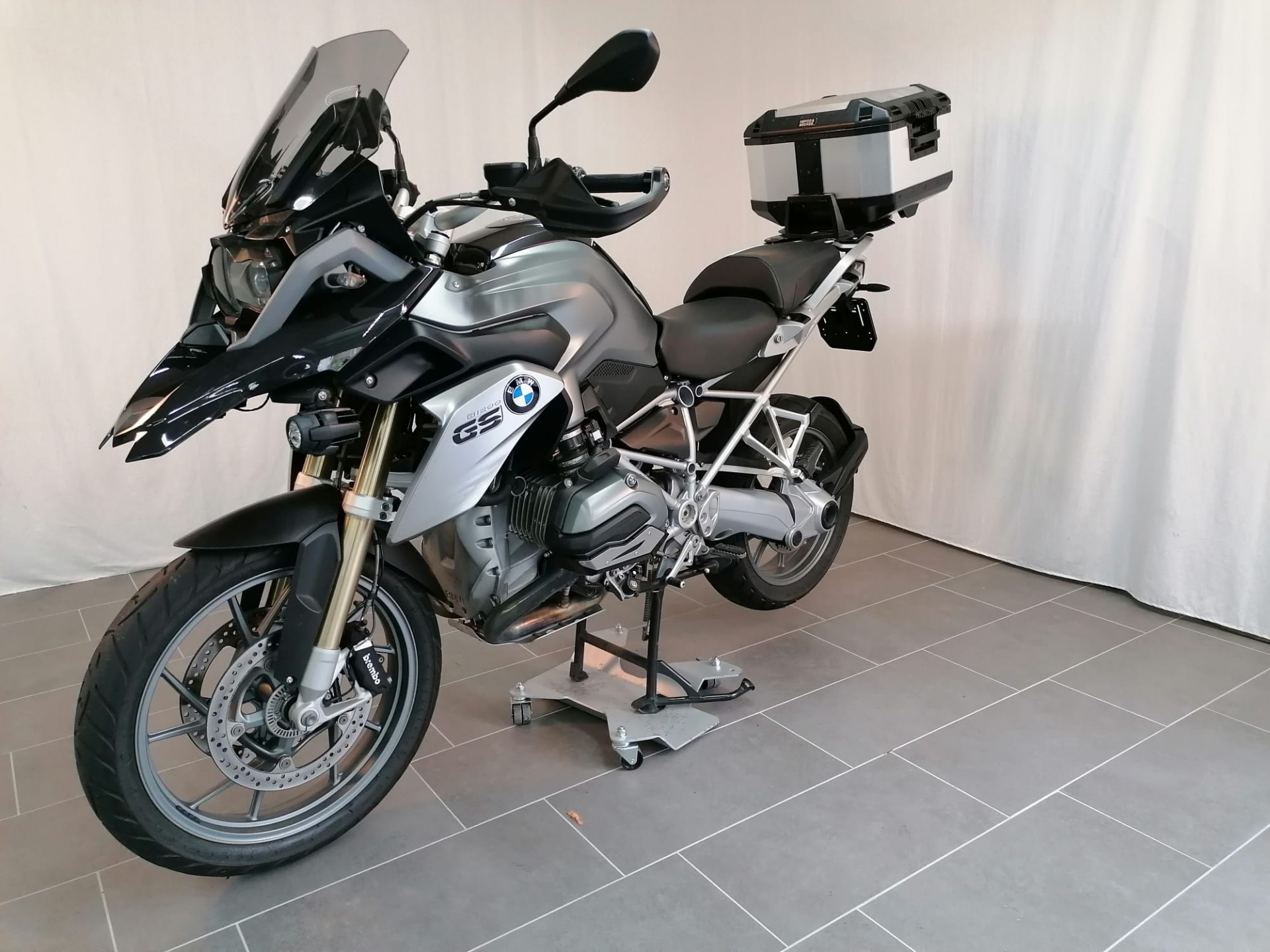 BMW R 1200 GS-showroom-element-2