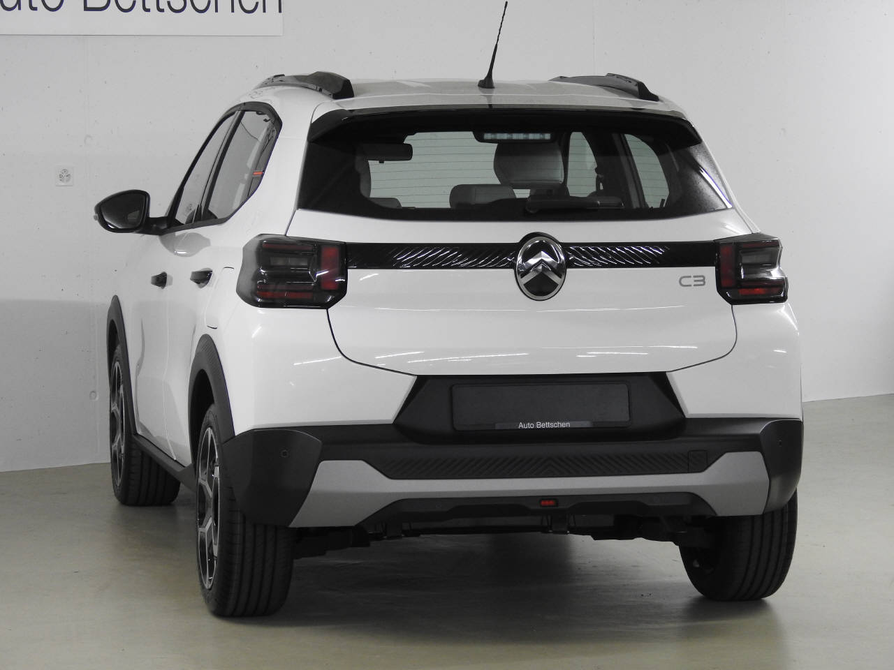 CITROEN C3 1.2 Hybrid Plus-image-8