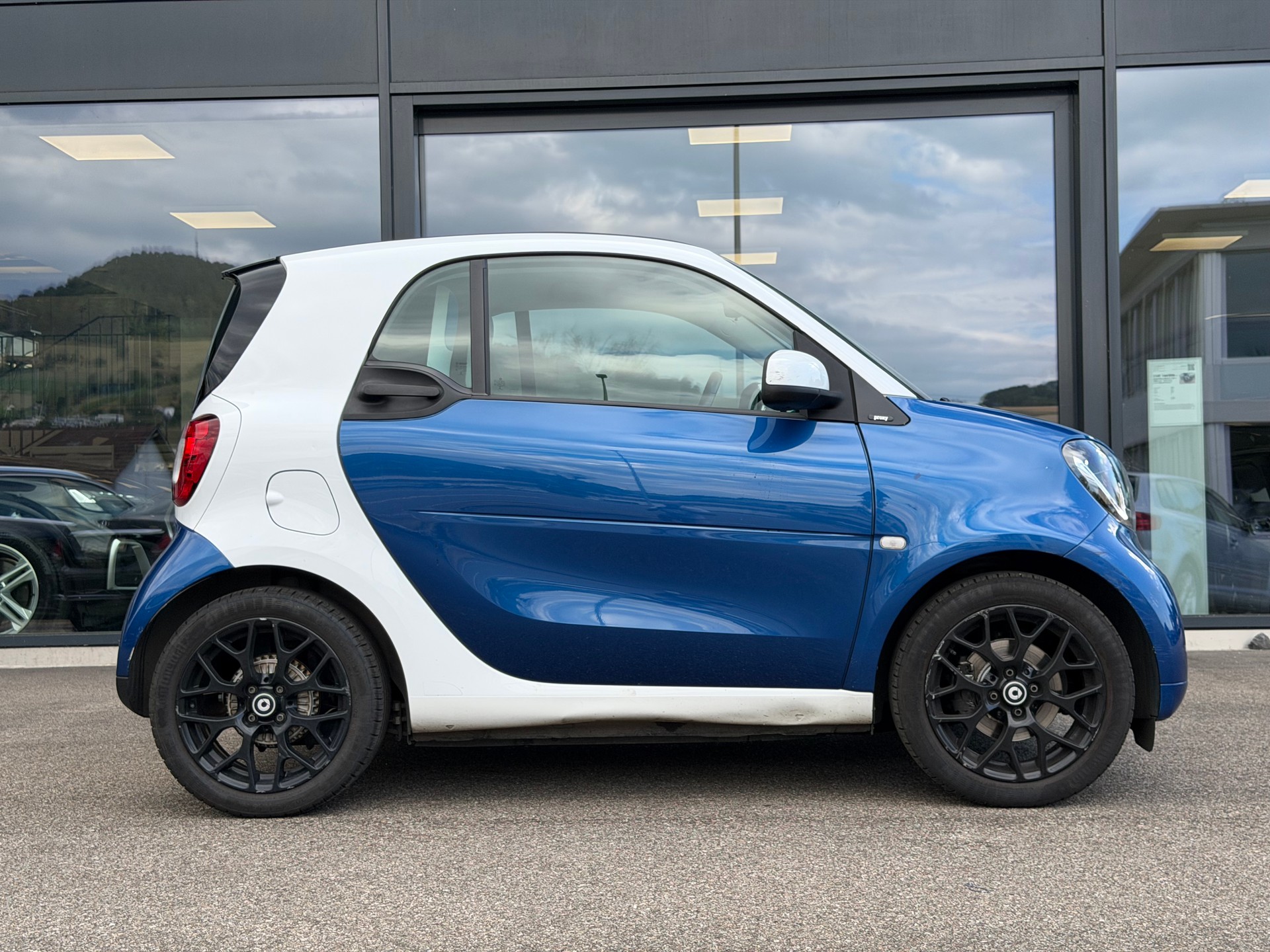 SMART Fortwo Coupé 0.9 Proxy-image-1