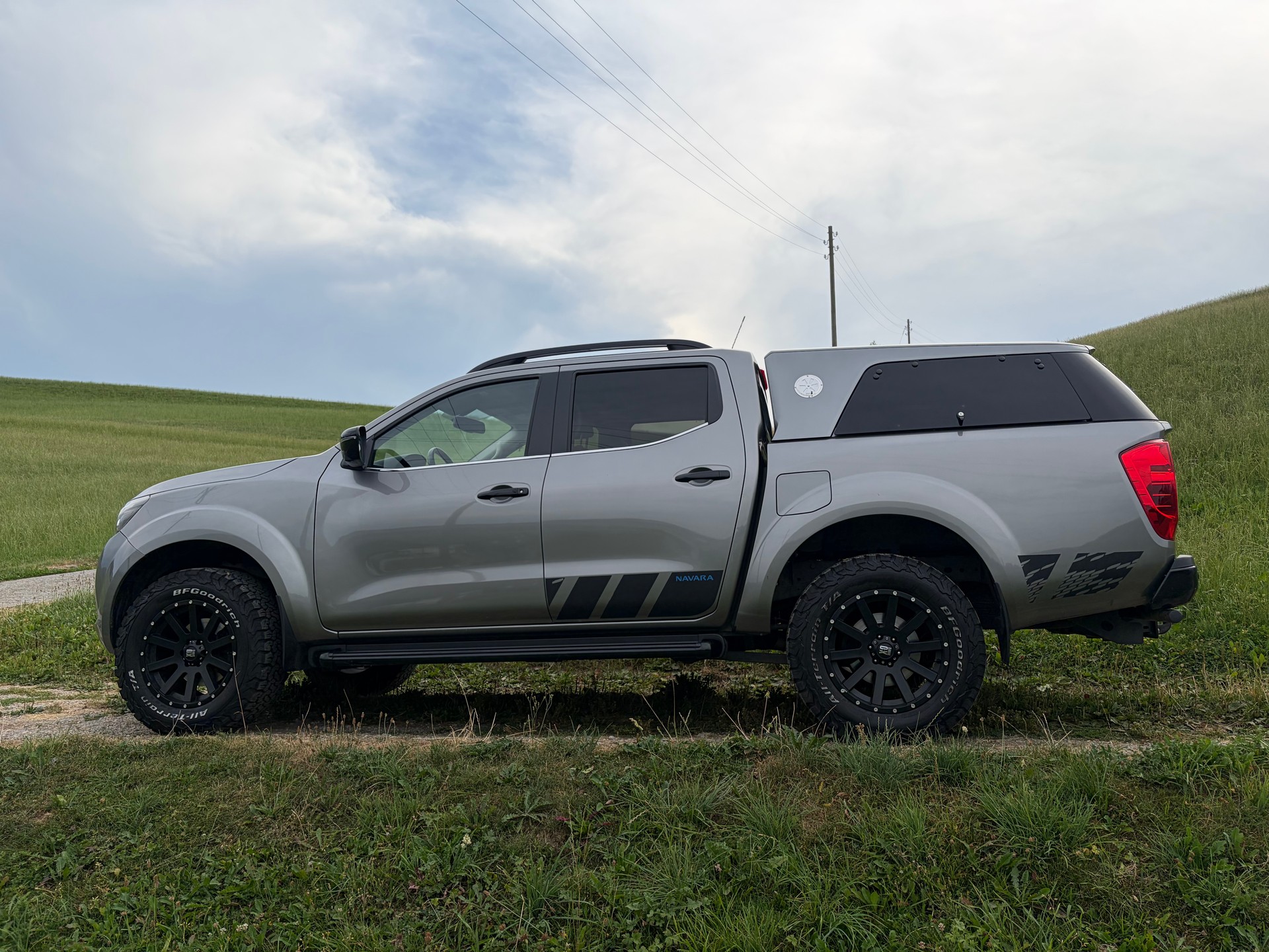 NISSAN 2.3 dCi Double Cab N-Guard-image-2
