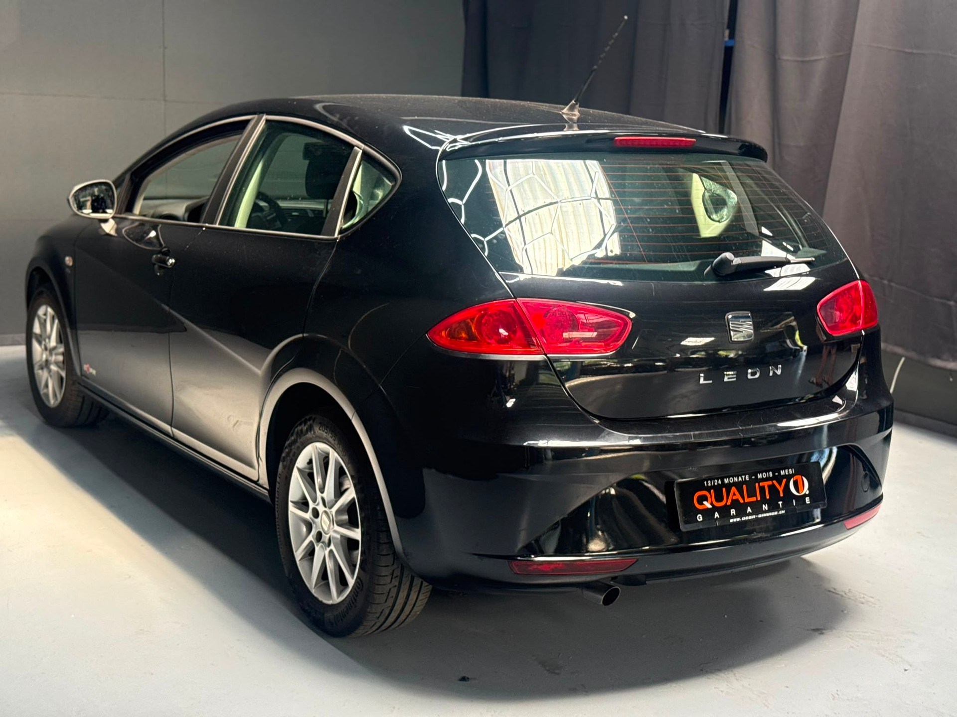 SEAT Leon 1.2 TSI Style-image-8