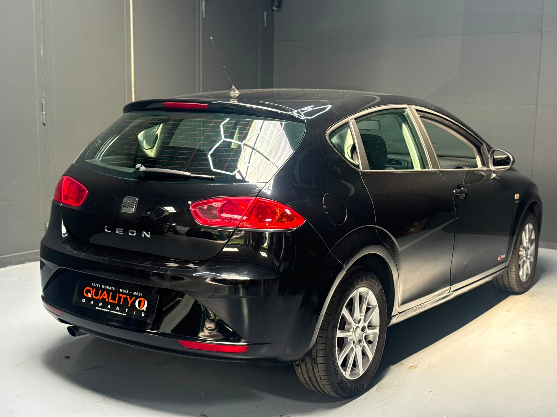 SEAT Leon 1.2 TSI Style-image-10
