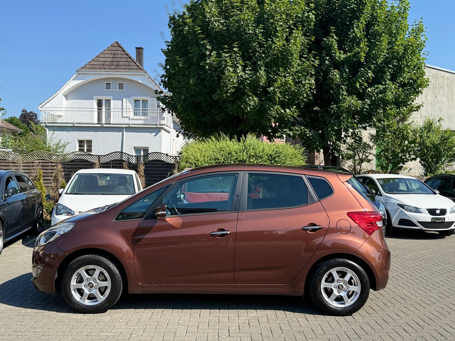 HYUNDAI iX20 1.6 Style-image-13