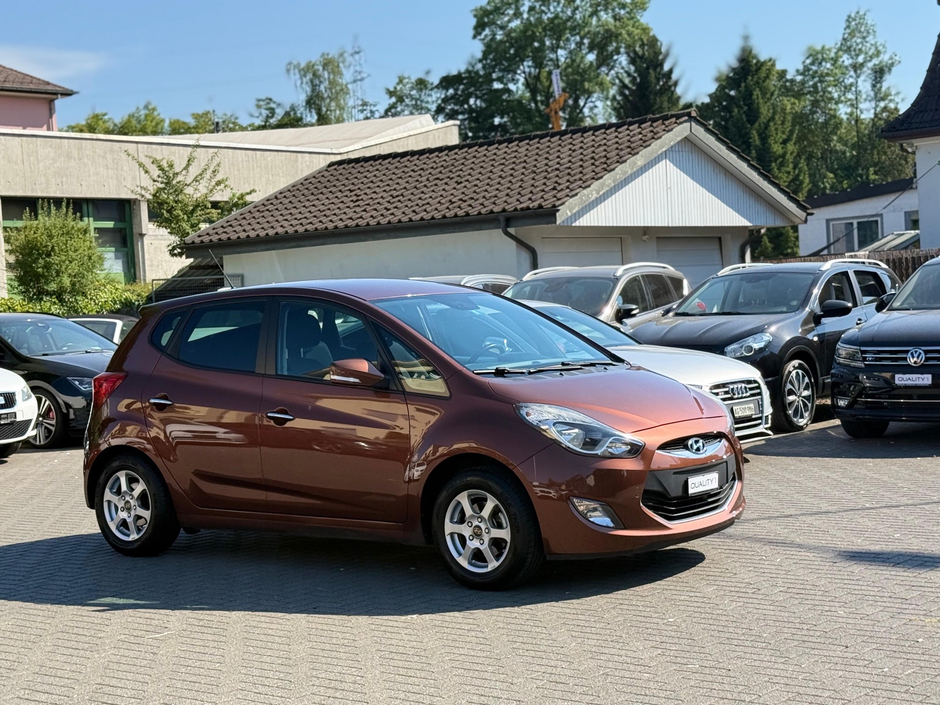 HYUNDAI iX20 1.6 Style-image-10