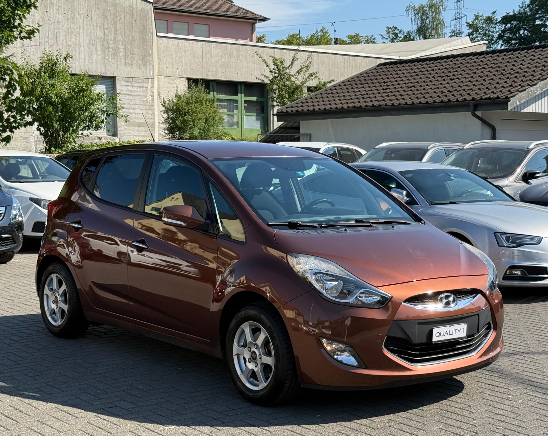 HYUNDAI iX20 1.6 Style-showroom-element-1