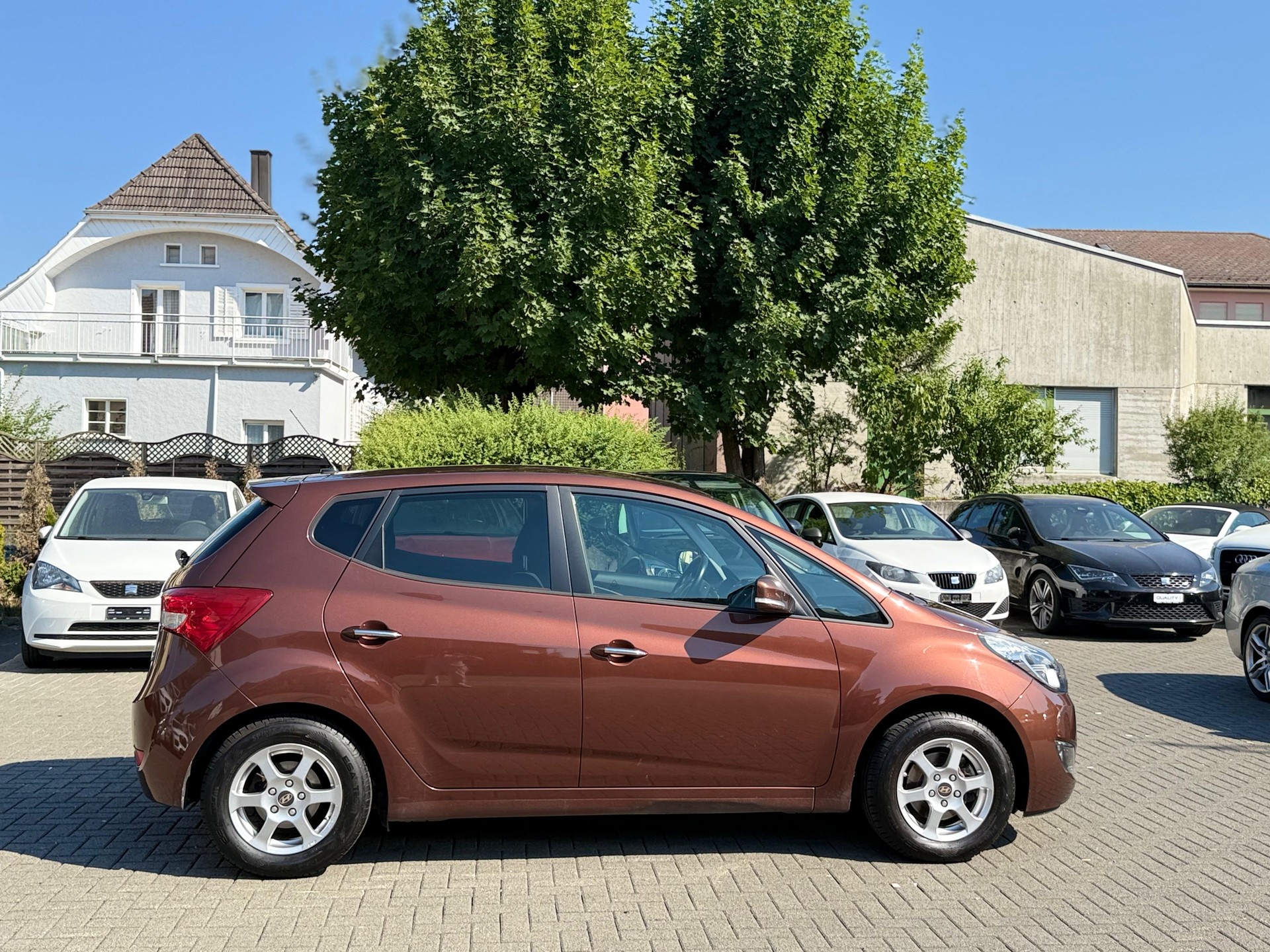 HYUNDAI iX20 1.6 Style-image-14