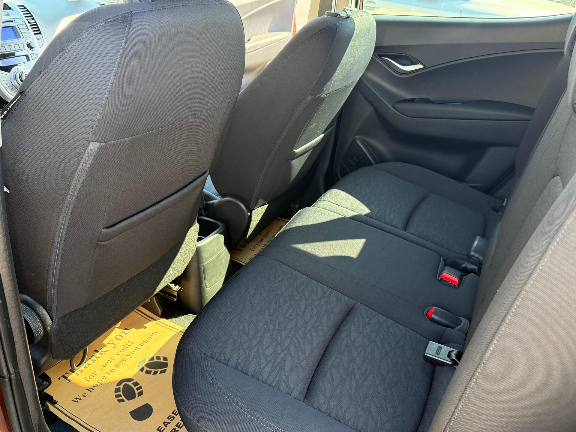 HYUNDAI iX20 1.6 Style-image-28