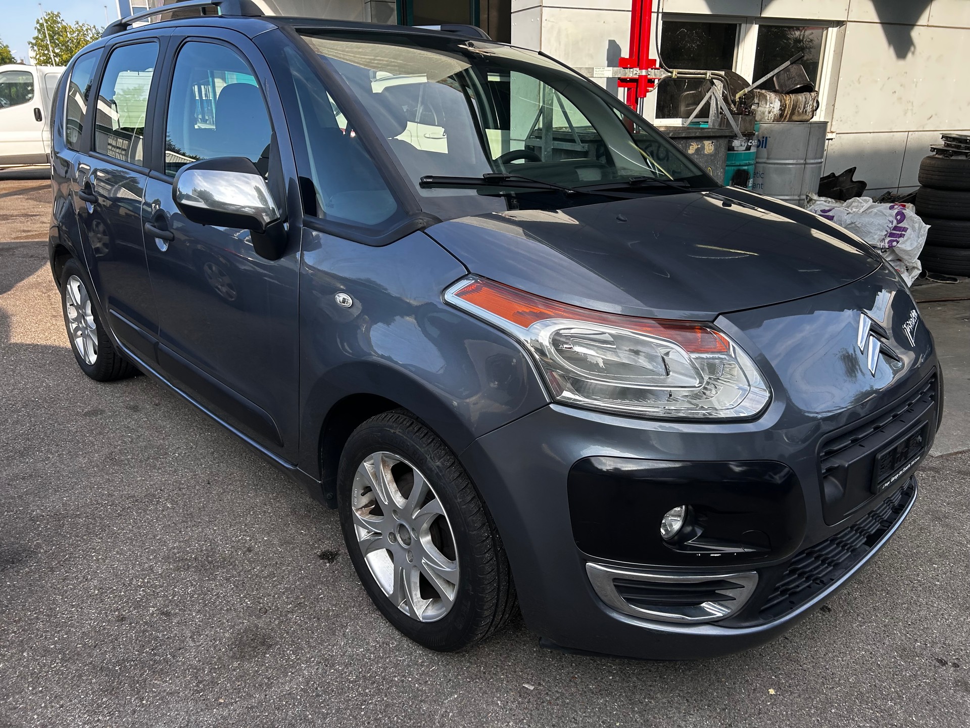 CITROEN C3 Picasso 1.6i 16V Séduction-image-2