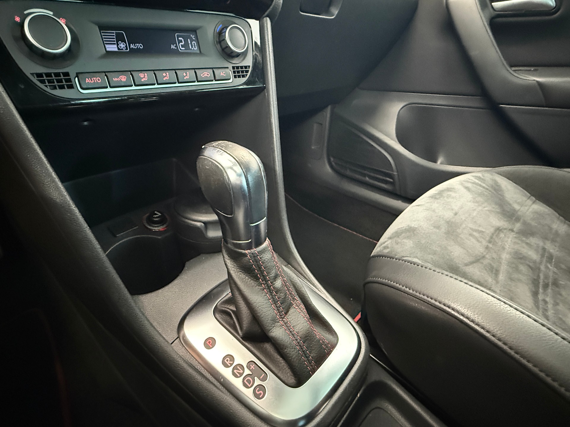 VW Polo 1.4 TSI GTI DSG Ab 190.- pro Monat-image-14