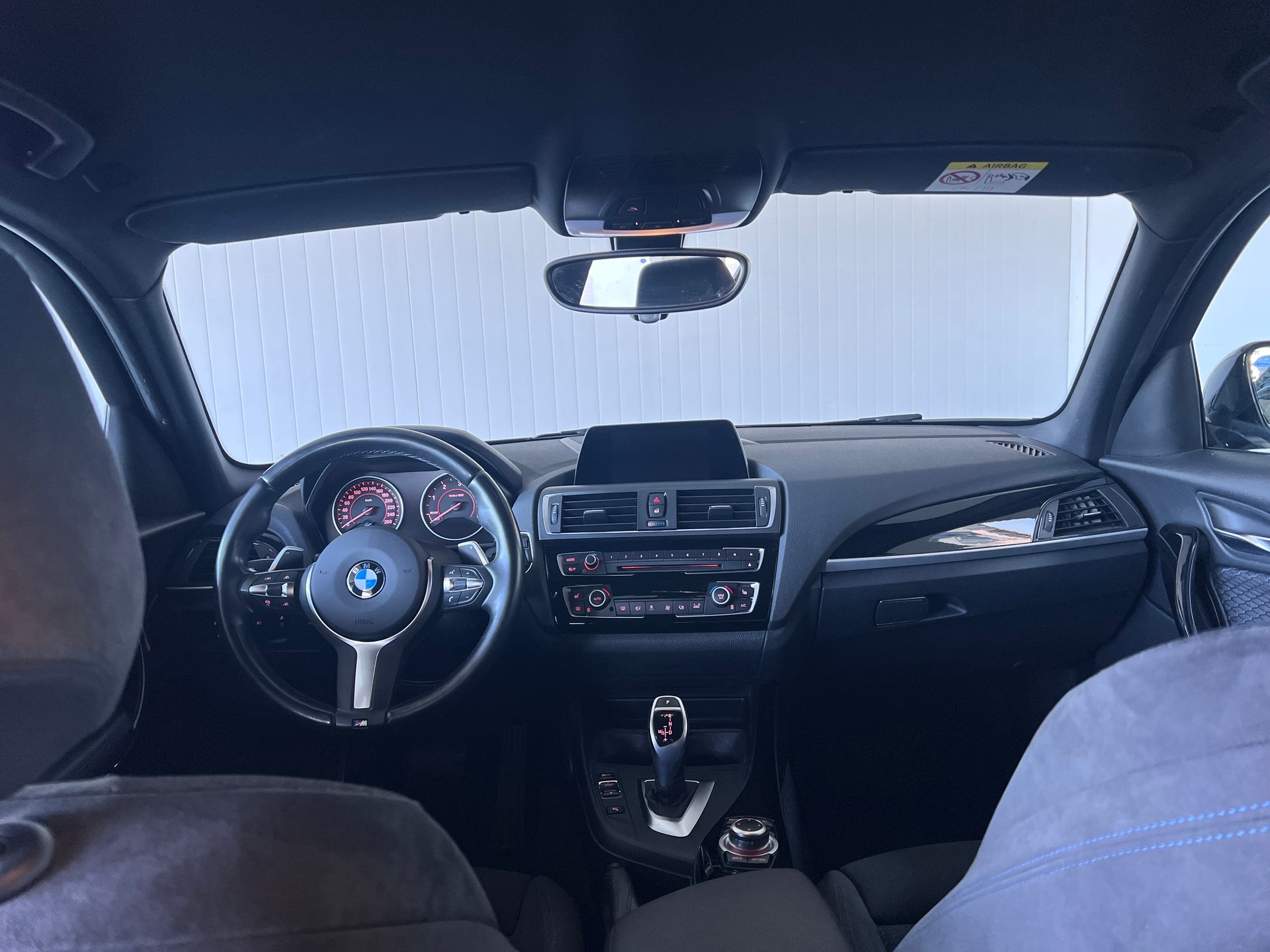BMW 120d xDrive M Sport-image-15