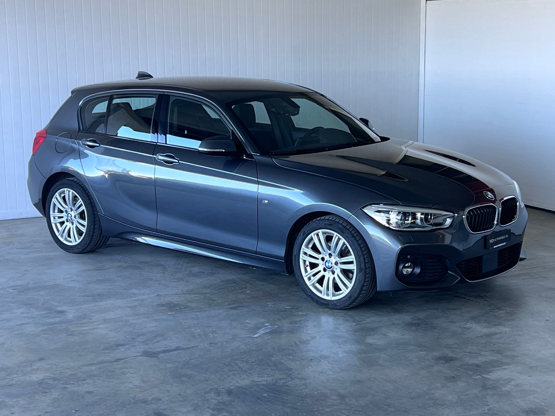 BMW 120d xDrive M Sport-image-1