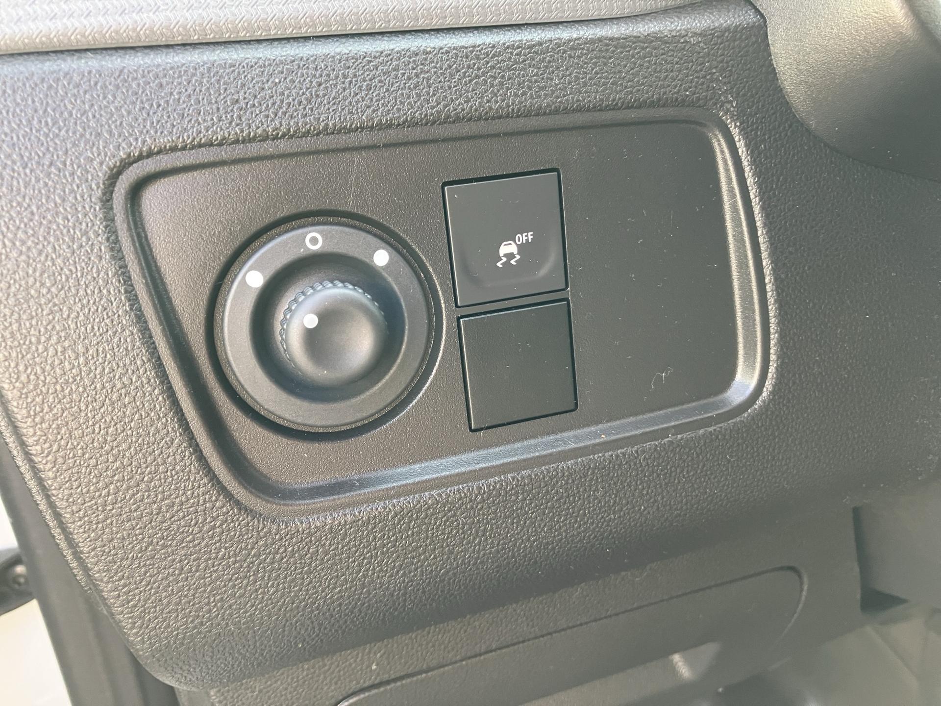 RENAULT Express 1.3TCe 100 PF Advance-image-21