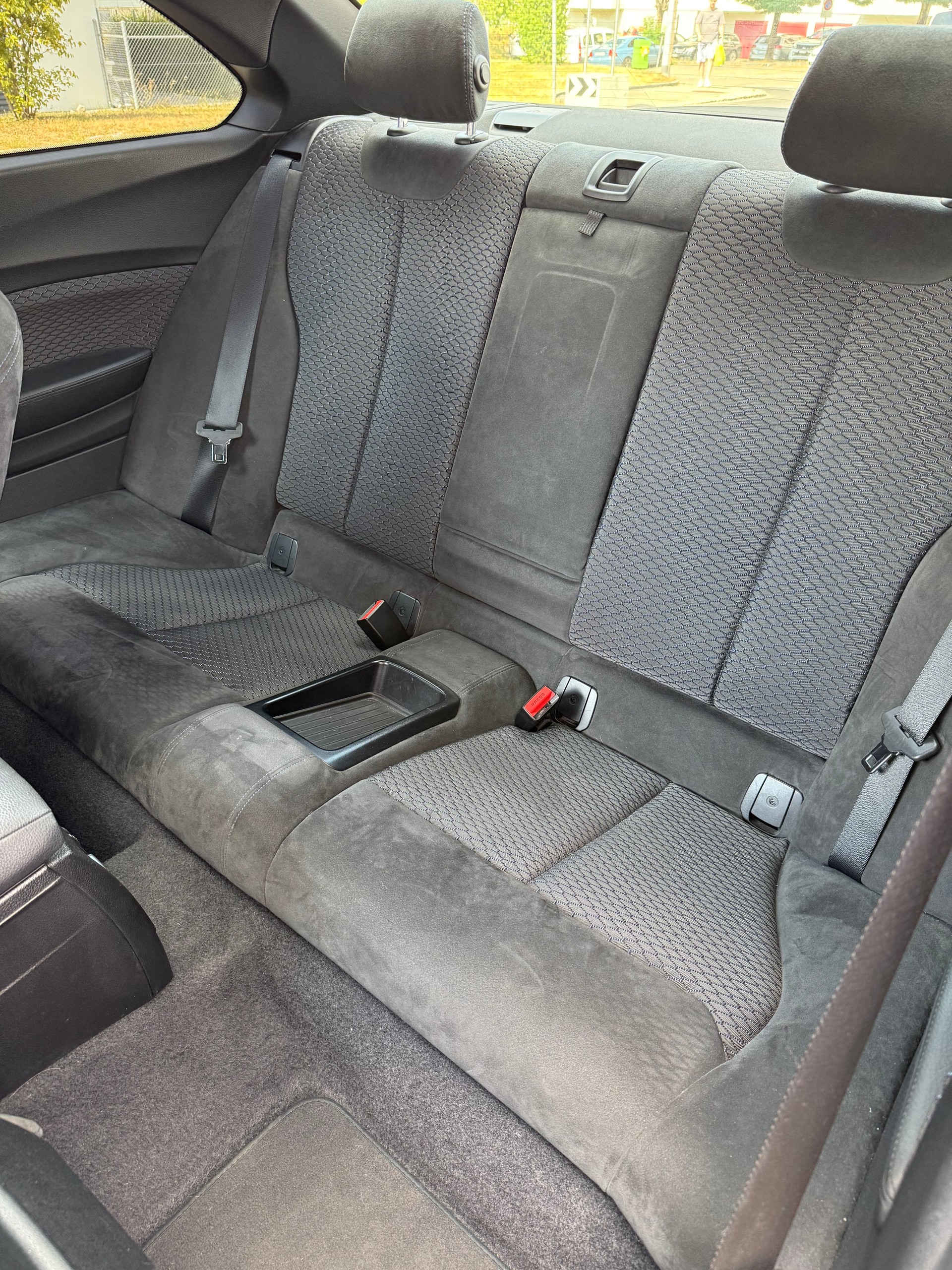 BMW M235i xDrive Steptronic-image-12