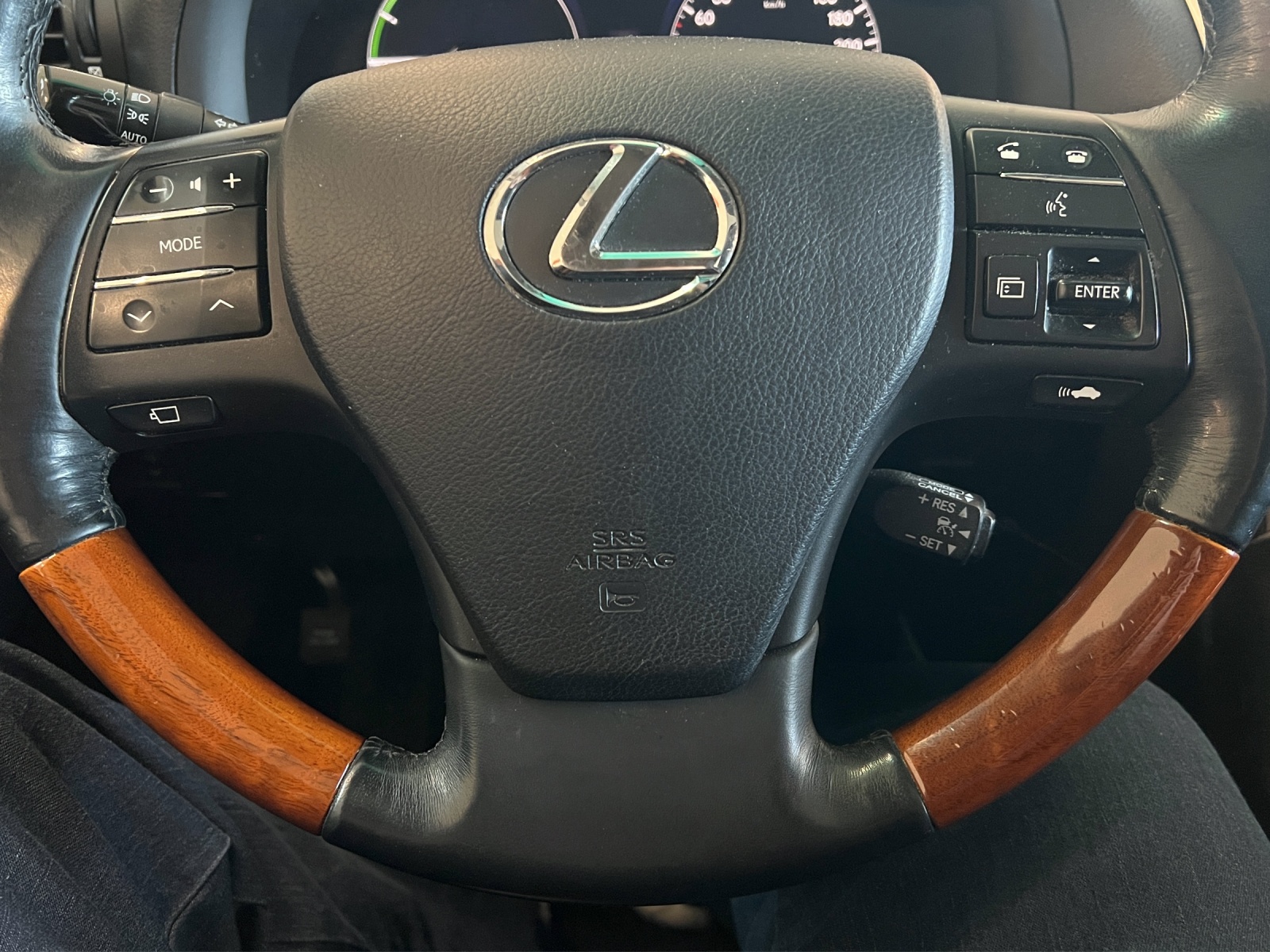 LEXUS RX 450h Limited AWD Automatic-image-15