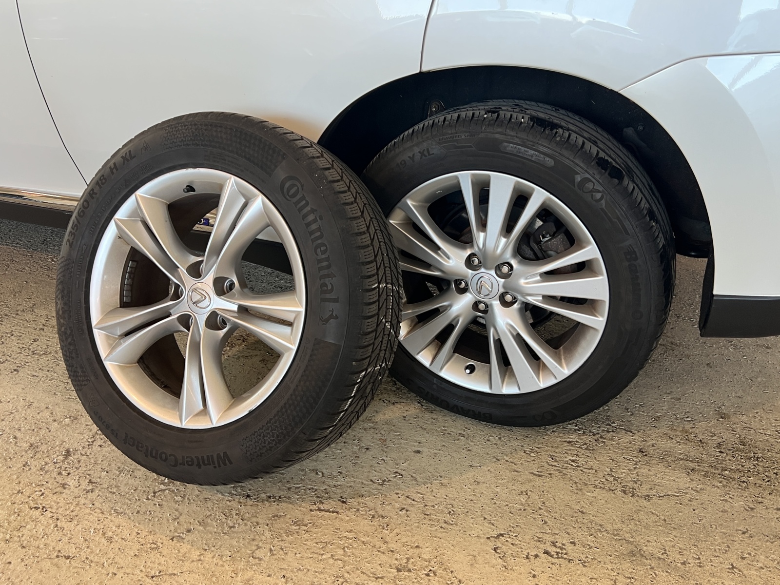 LEXUS RX 450h Limited AWD Automatic-image-16