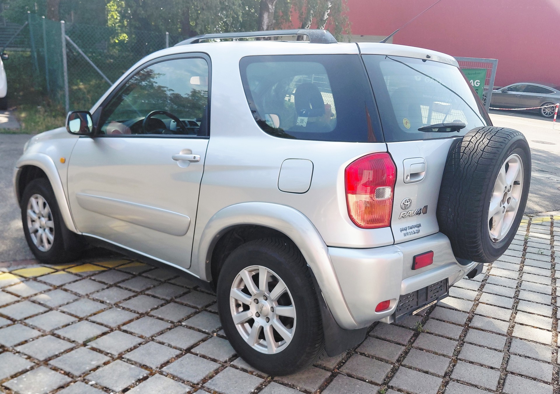 TOYOTA RAV-4 2.0 16V Mountain-image-4