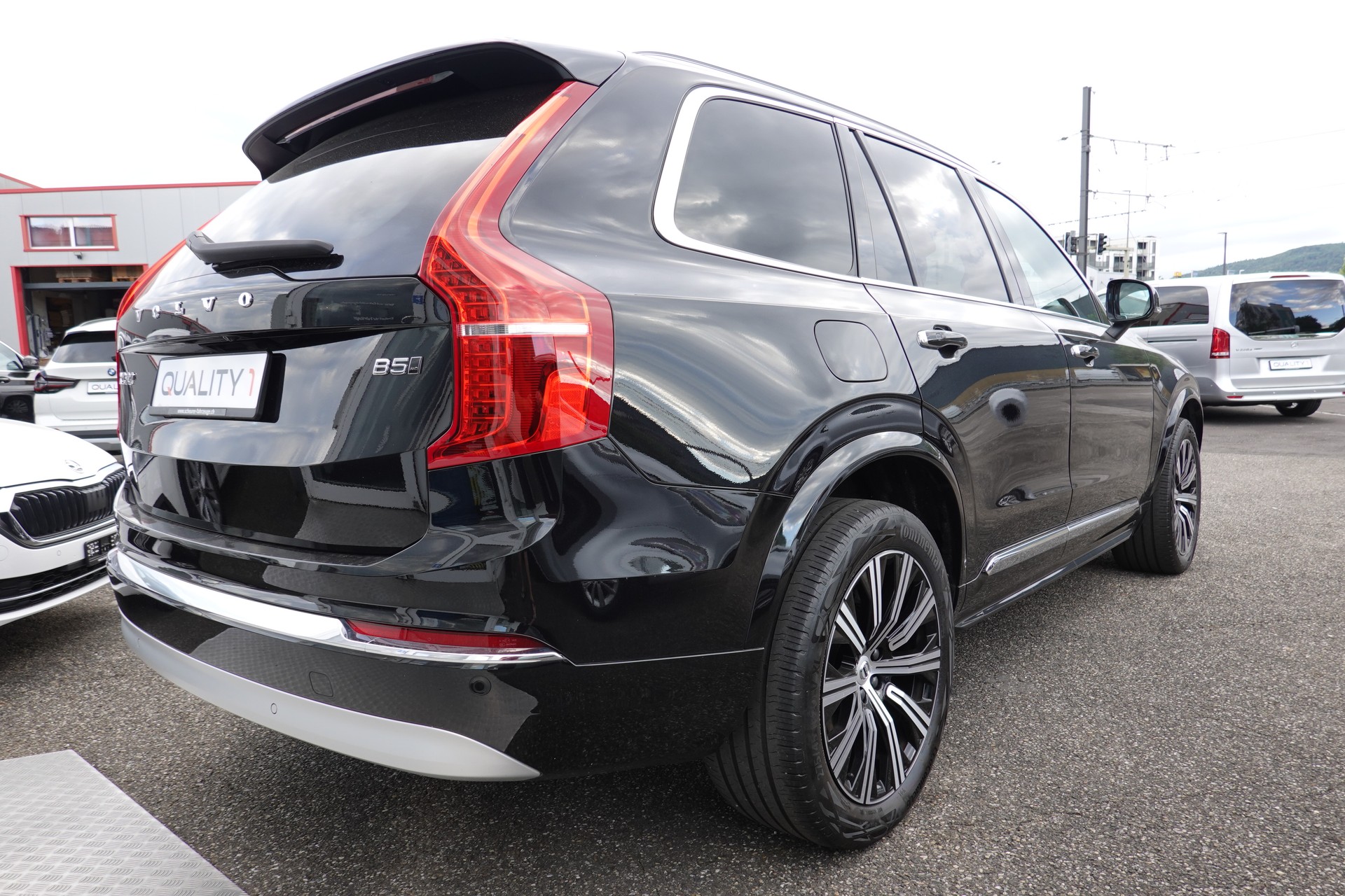 VOLVO XC90 B5 - DIESEL MILD HYBRID - AWD - "INSCRIPTION" - GEARTRONIC - 235 PS-image-3