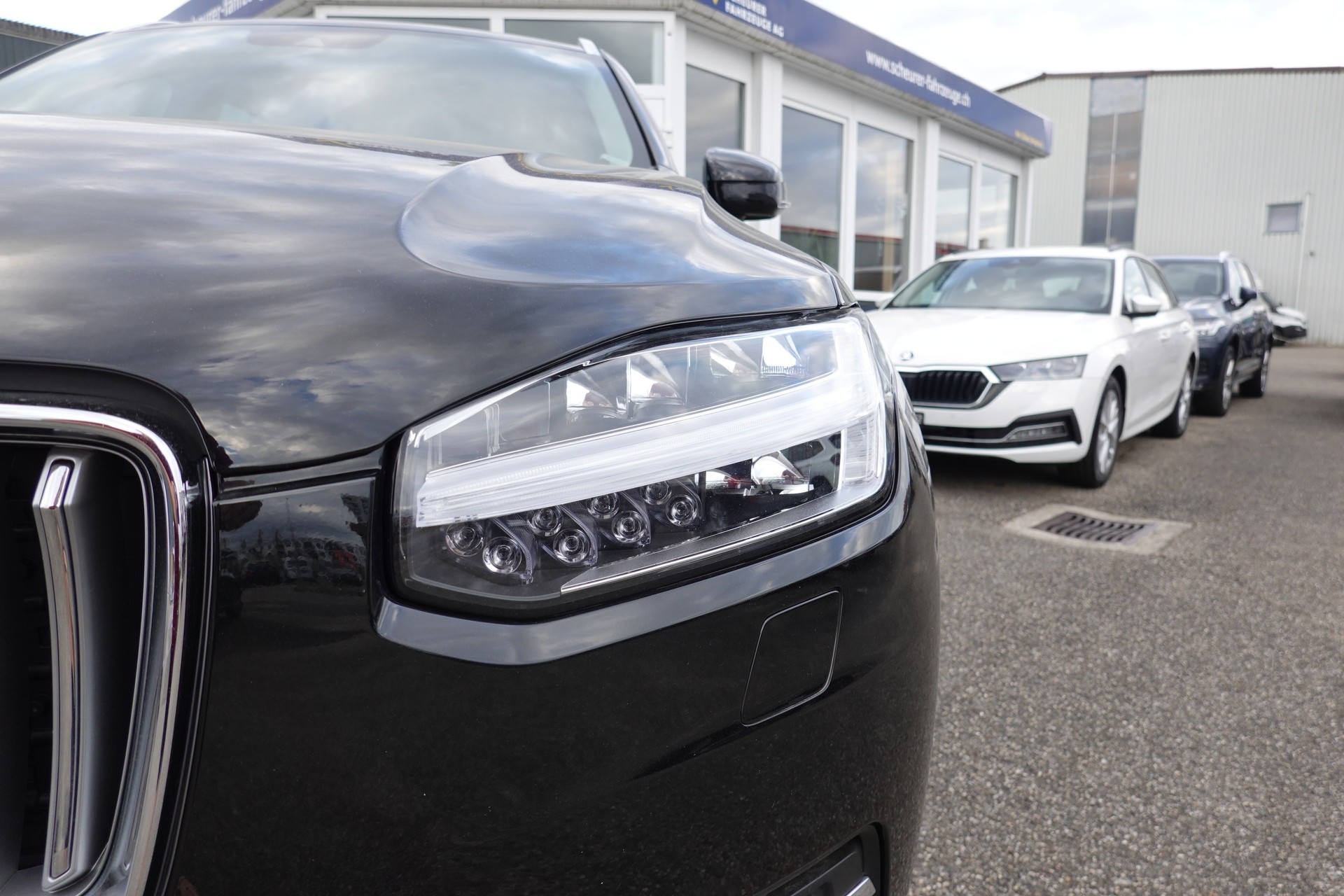 VOLVO XC90 B5 - DIESEL MILD HYBRID - AWD - "INSCRIPTION" - GEARTRONIC - 235 PS-image-6