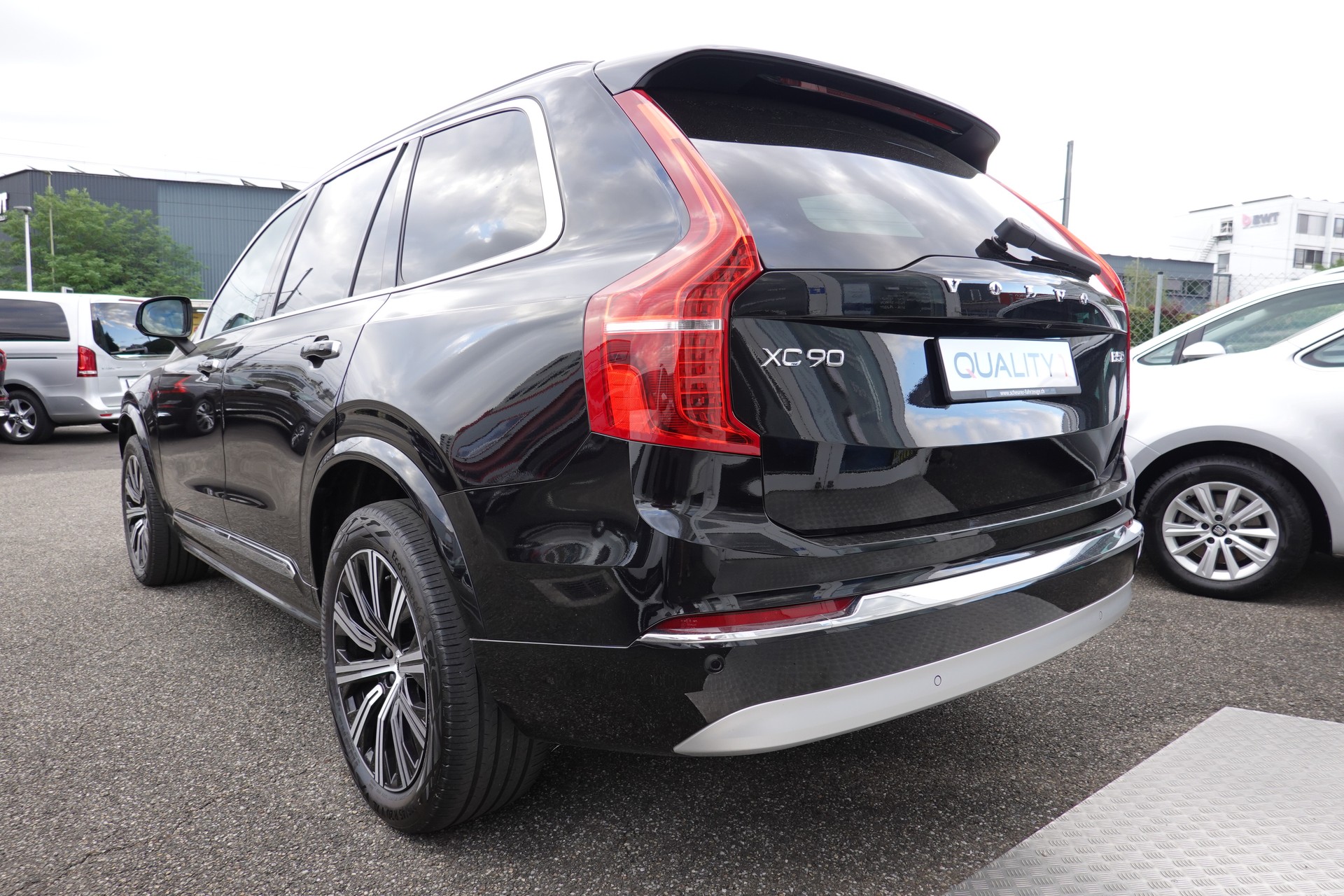 VOLVO XC90 B5 - DIESEL MILD HYBRID - AWD - "INSCRIPTION" - GEARTRONIC - 235 PS-image-1