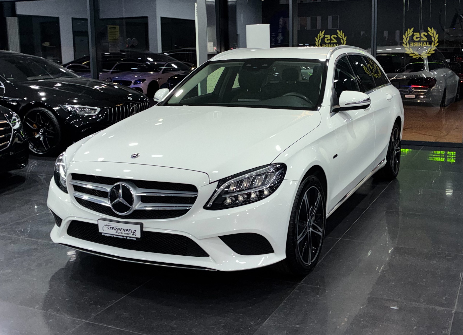 MERCEDES-BENZ C 300 e T-Modell Avantgarde 9G-Tronic-image-0