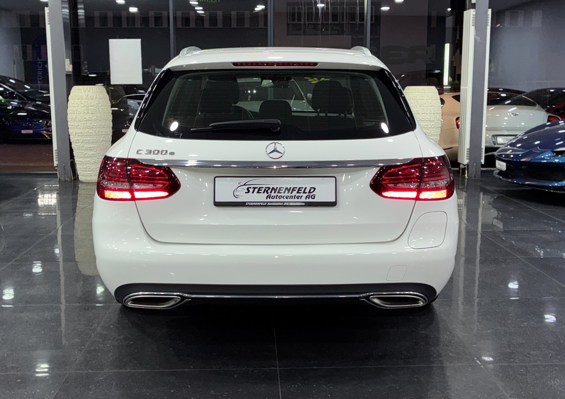 MERCEDES-BENZ C 300 e T-Modell Avantgarde 9G-Tronic-image-4