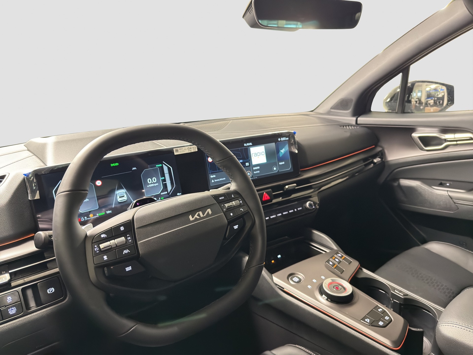 KIA Sportage 1.6 T-GDi Hybrid Black Edition-image-12