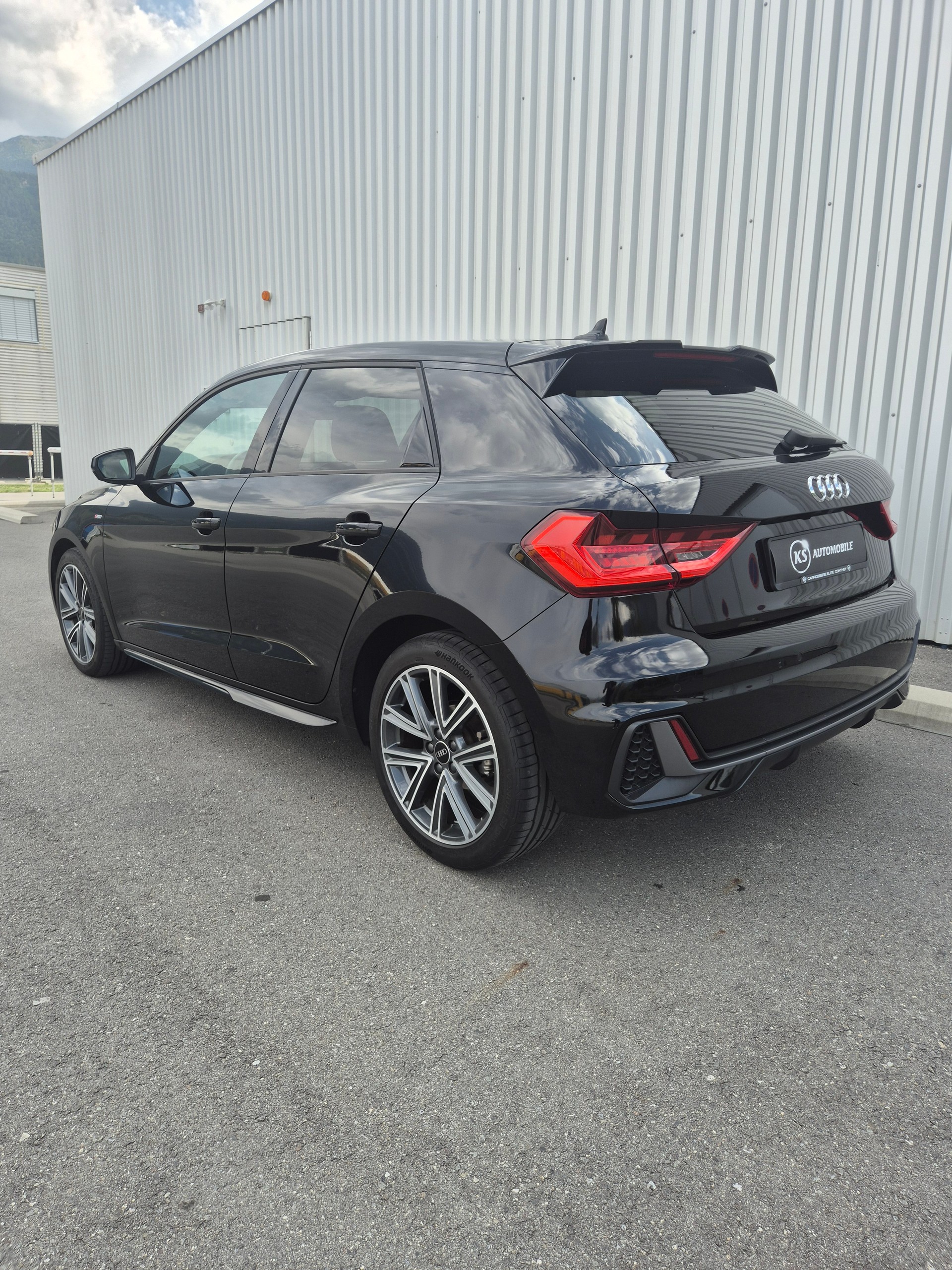AUDI A1 Sportback 30 TFSI S Line S-tronic-image-7
