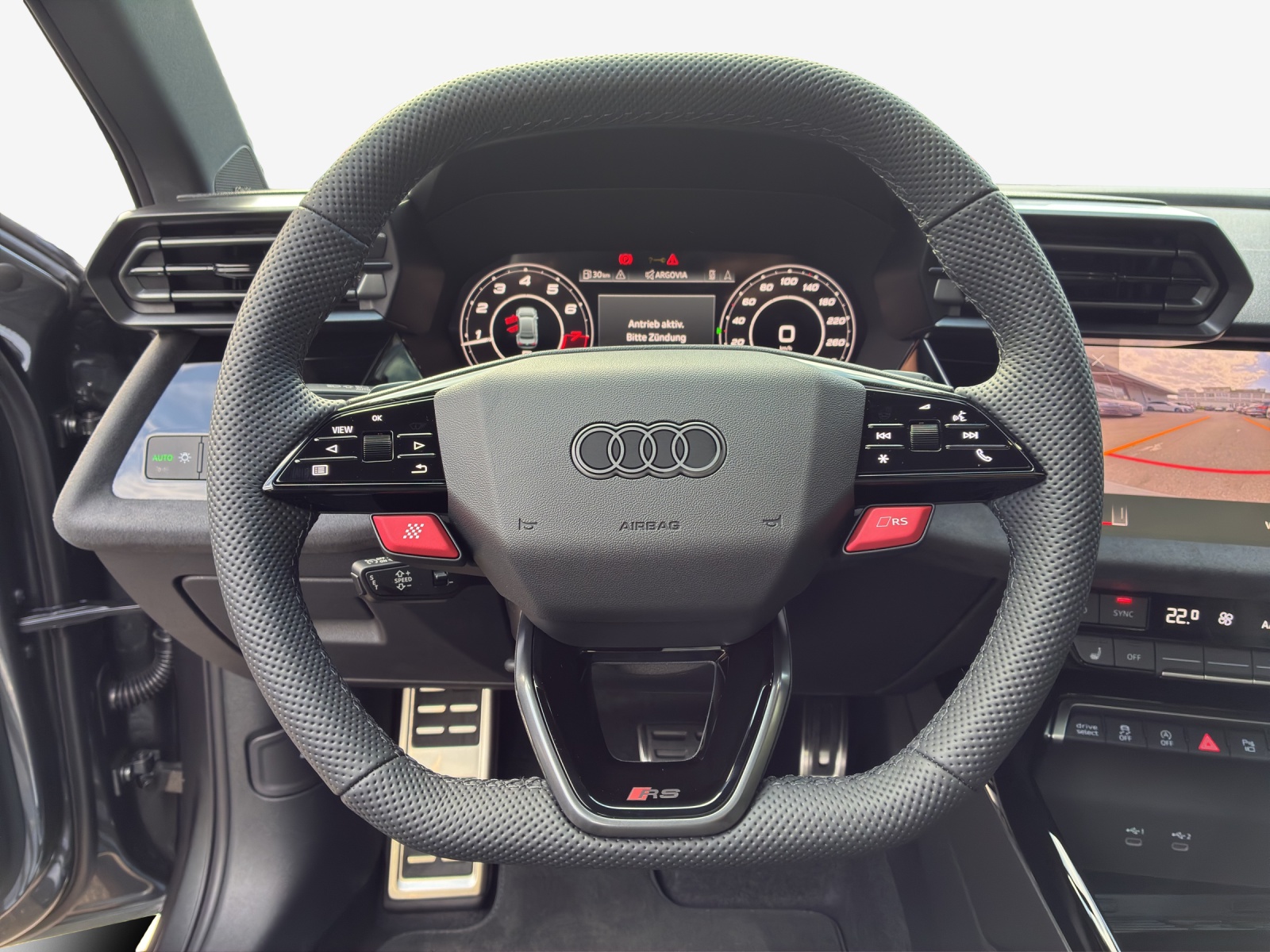 AUDI RS3 Limousine 2.5 TSI quattro S-tronic-image-9