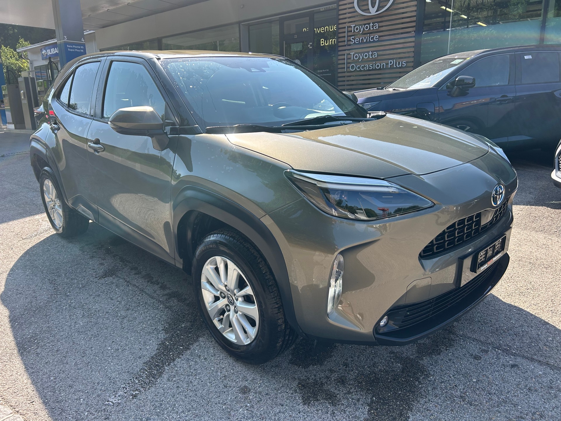 TOYOTA Yaris Cross 1.5 Comfort e-CVT AWDi-image-0