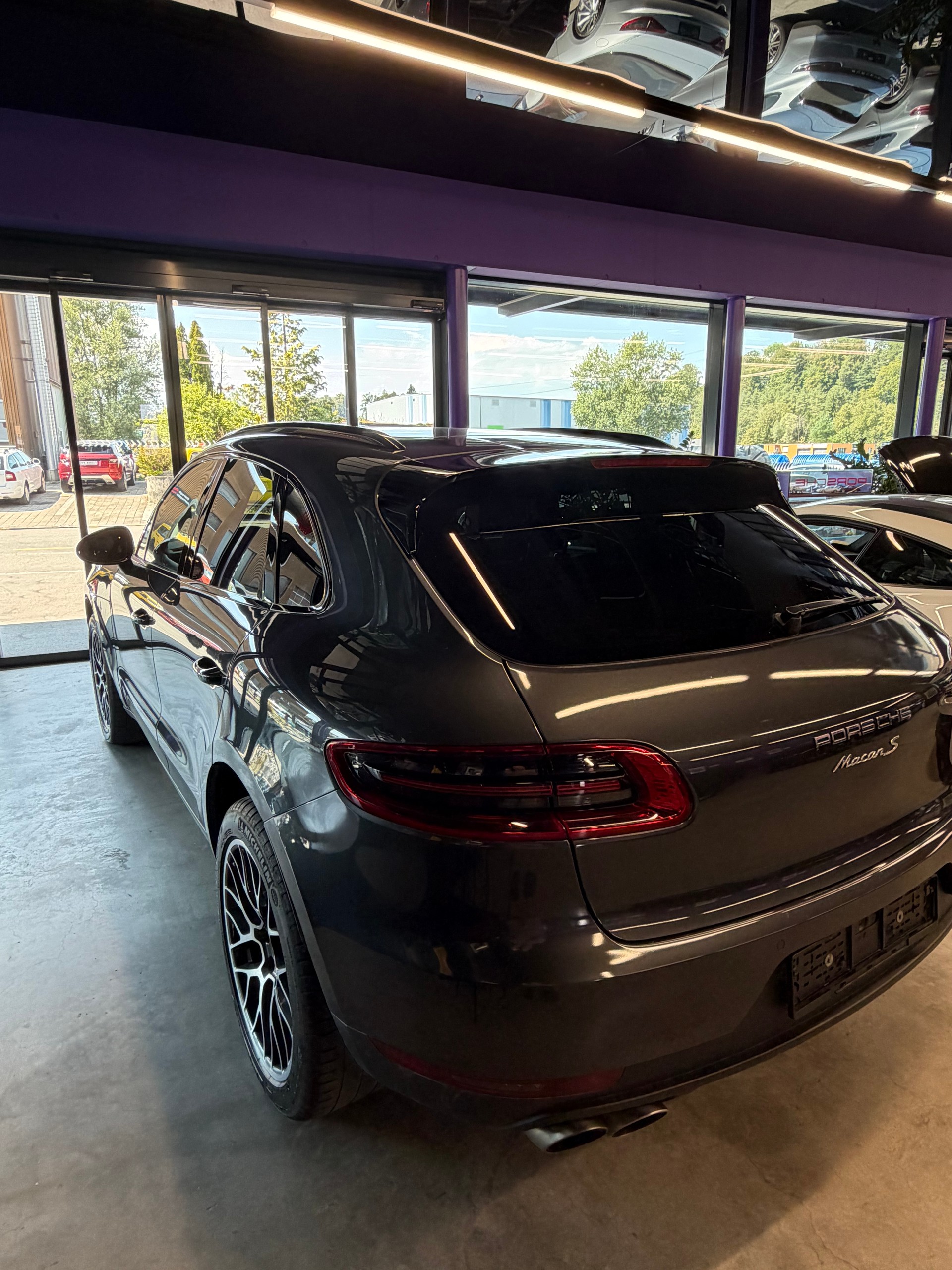 PORSCHE Macan S PDK-image-3