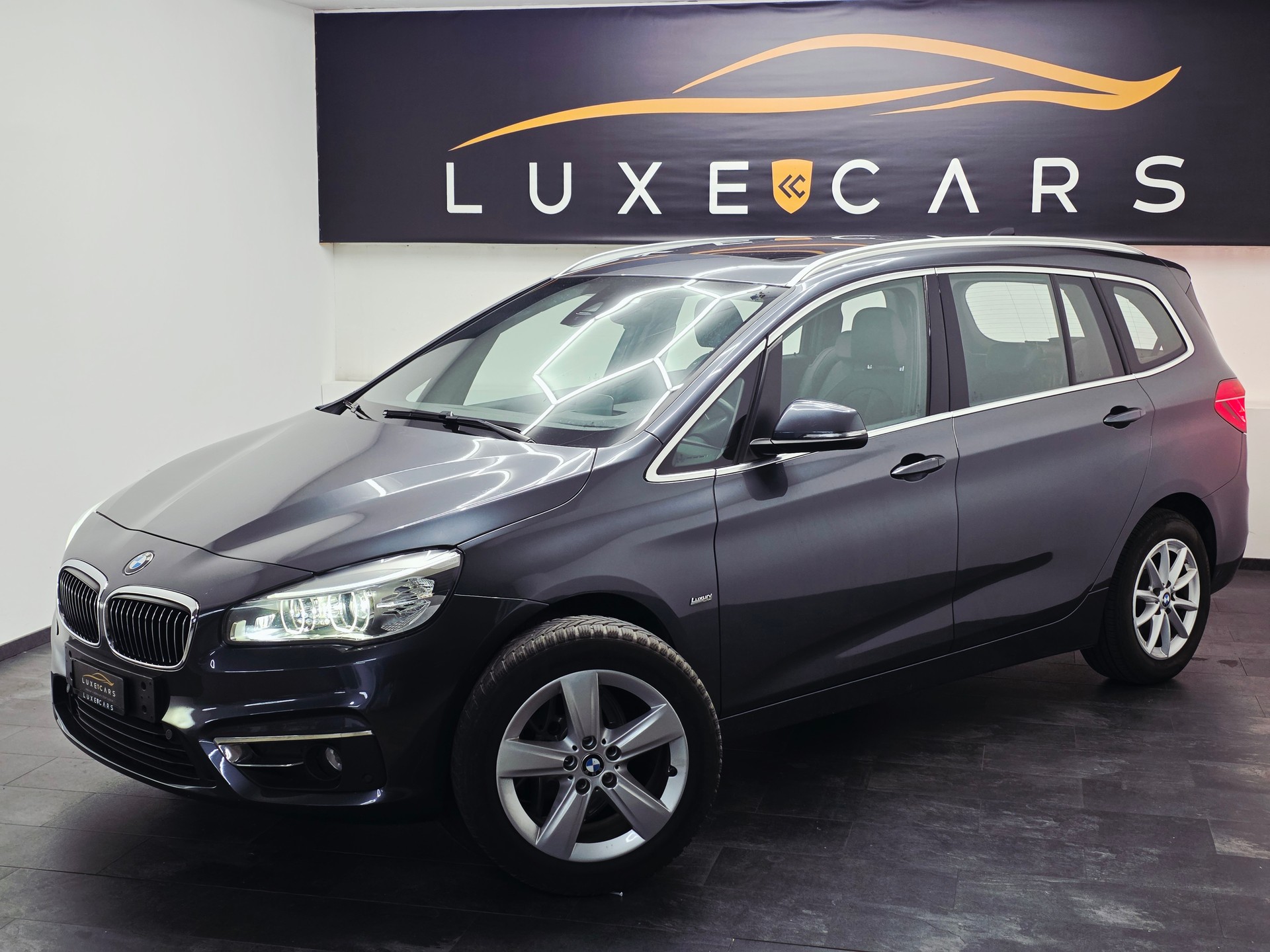 BMW 218d 2.0 Gran Tourer LUXURY LINE Steptronic 7 PLÄTZER*TOP AUSSTATTUNG*8 FACH RÄDER*FRISCH MFK UND SERVICE*-image-1