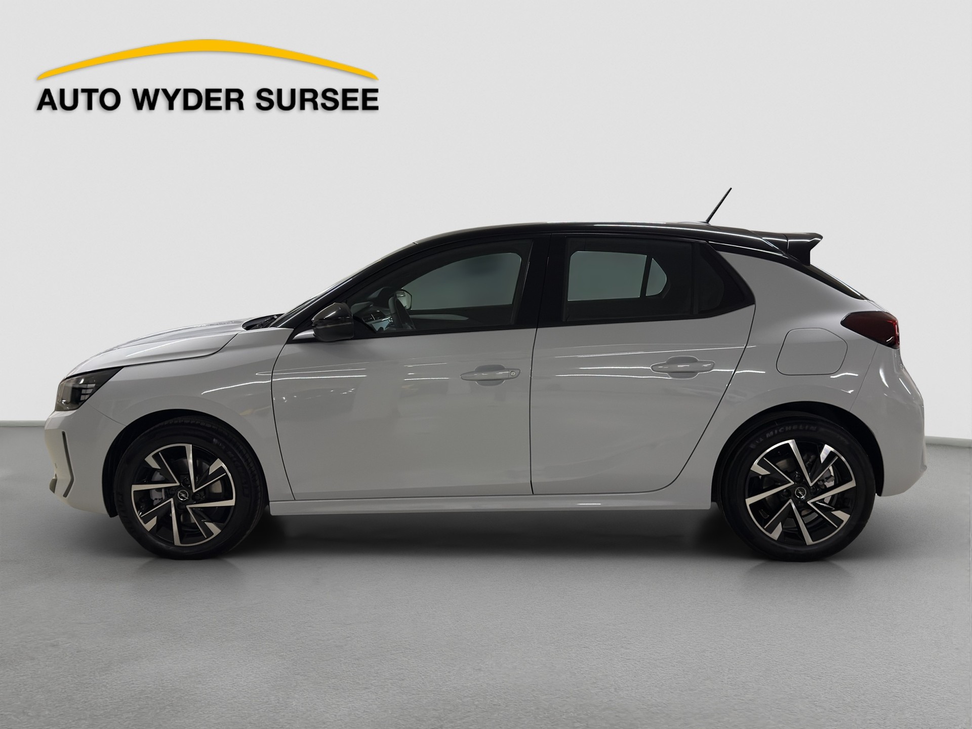 OPEL Corsa 1.2 T Hybrid Viva-image-2
