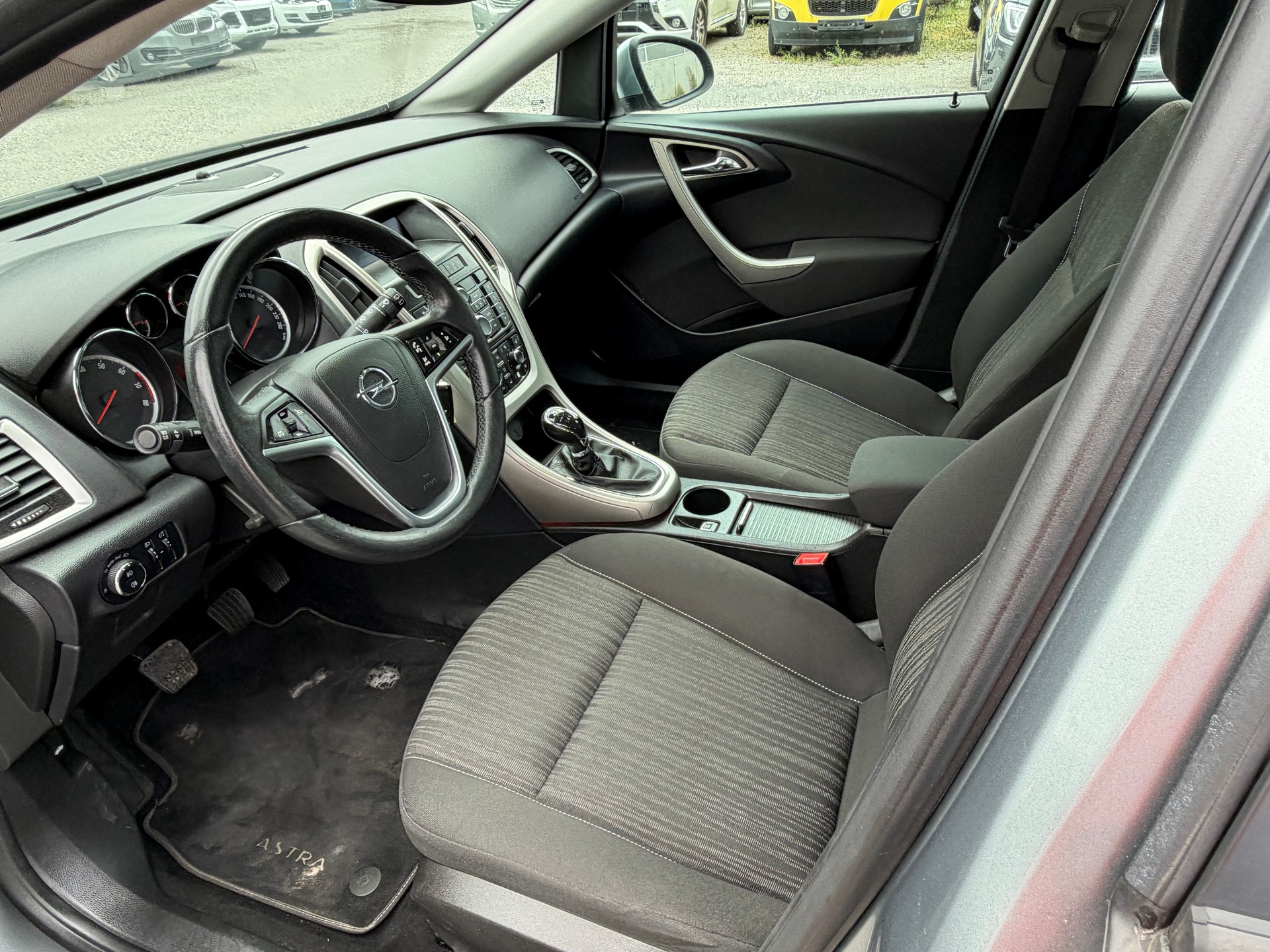OPEL Astra 1.4i 16V Turbo Enjoy-image-5