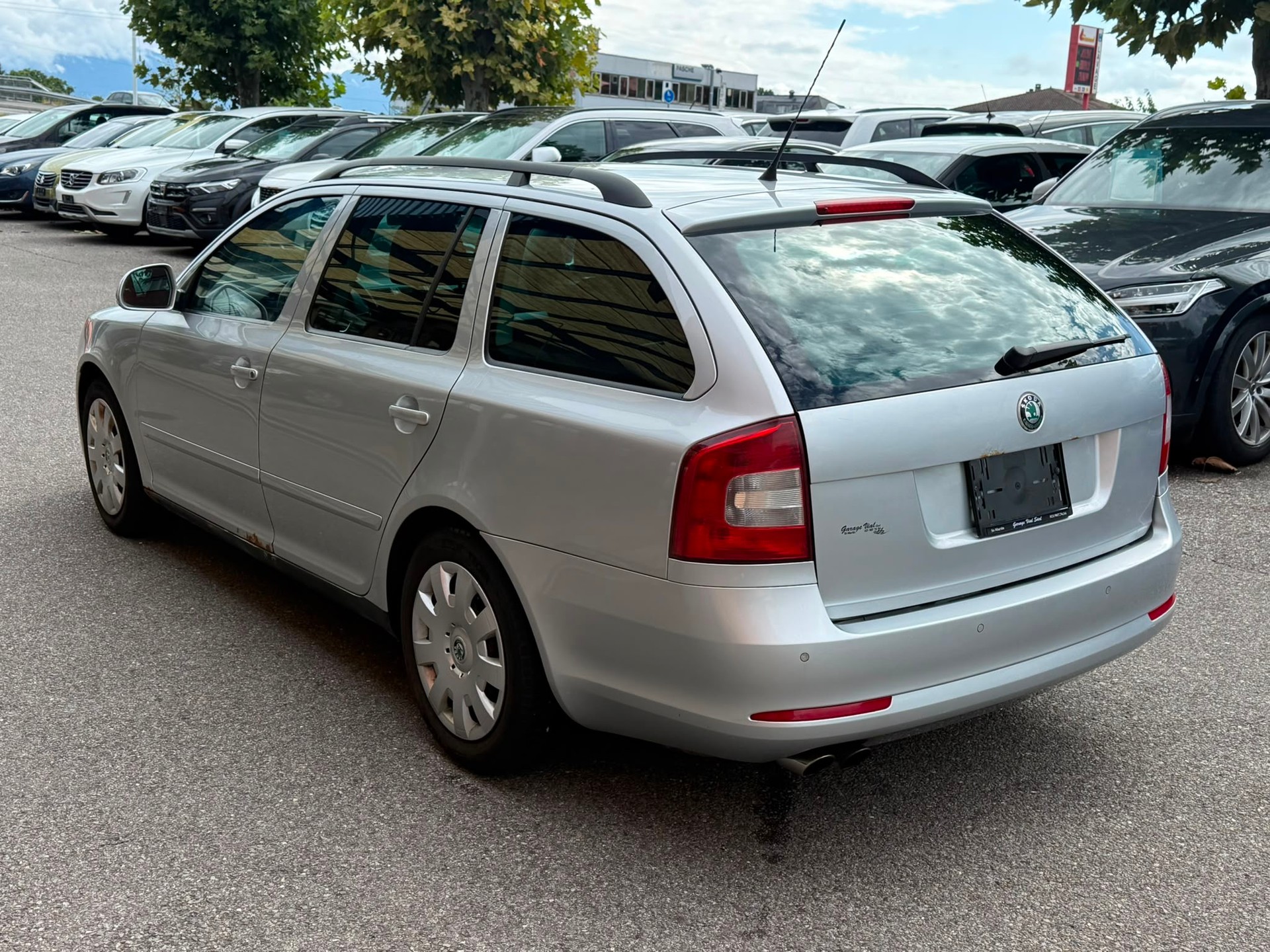 SKODA Octavia Combi 1.8 TSI Elegance DSG-image-7