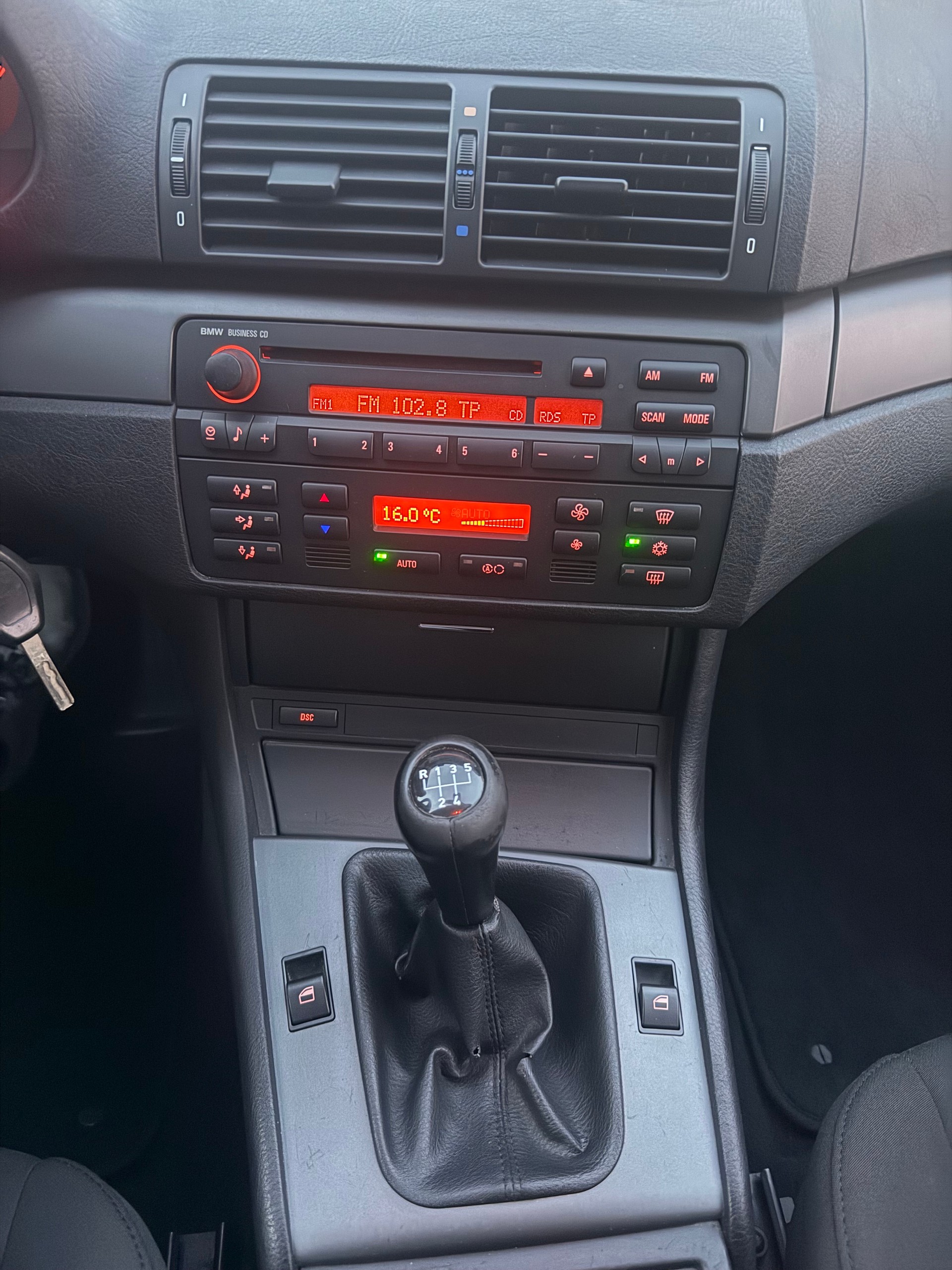 BMW 318i Touring Efficiency-image-22