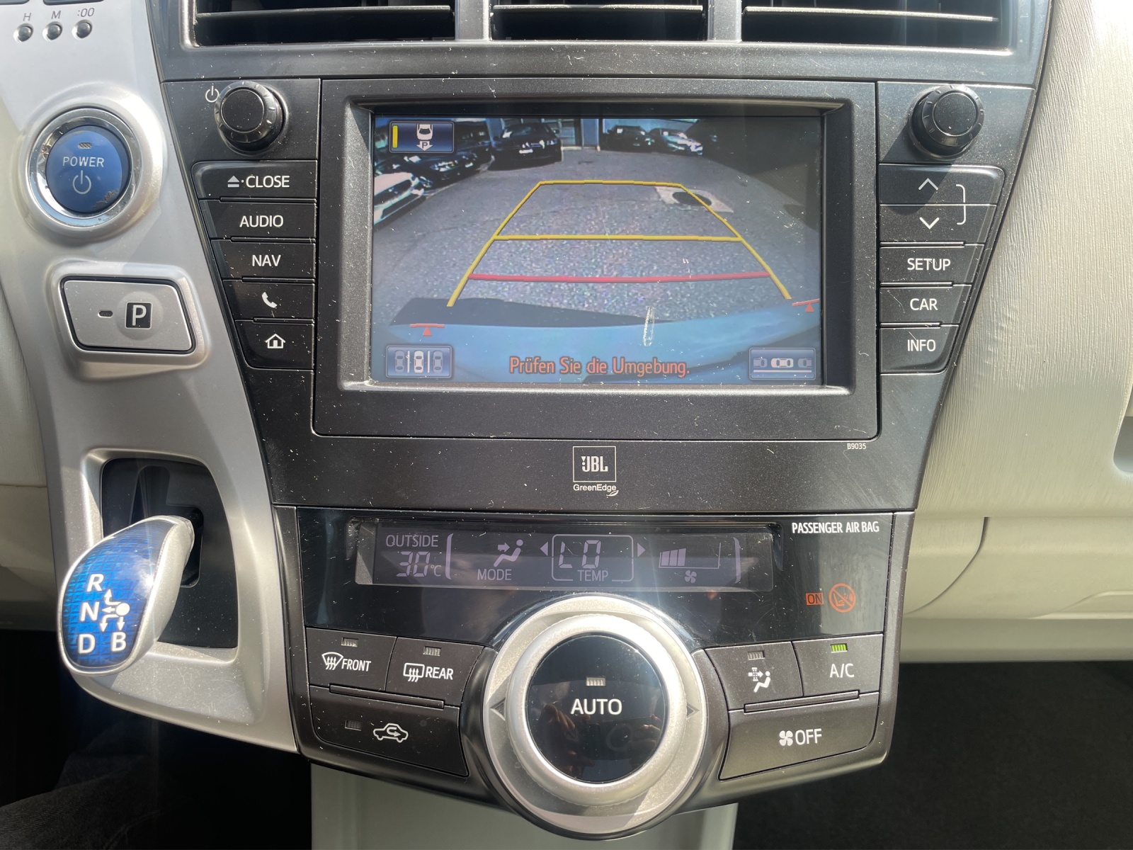 TOYOTA Prius+ 1.8 VVT-i HSD Sol Premium-image-18
