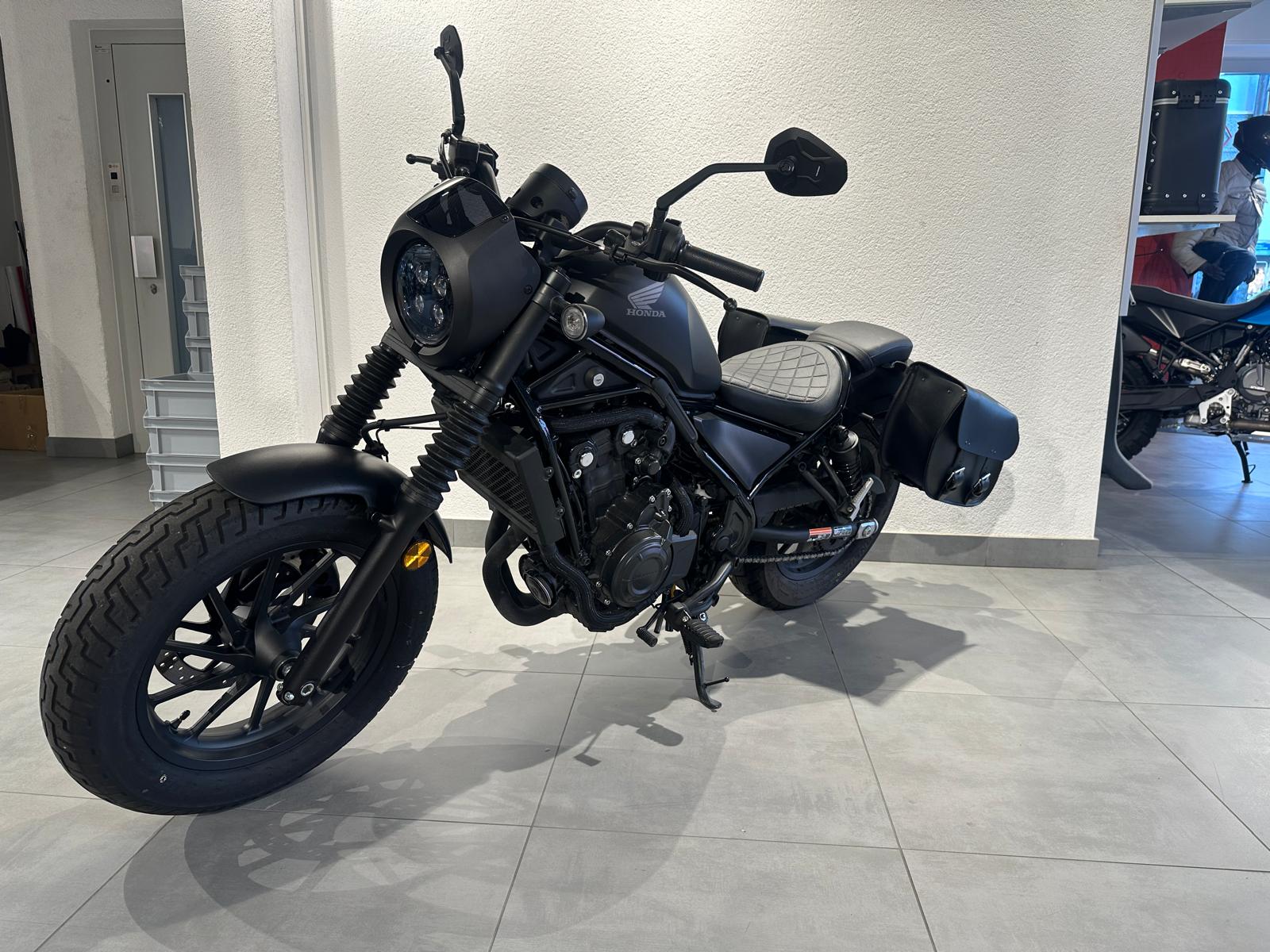 HONDA CMX 500 Rebel Special Edition | Occasion | 7’600 km | Seitentaschen-image-15