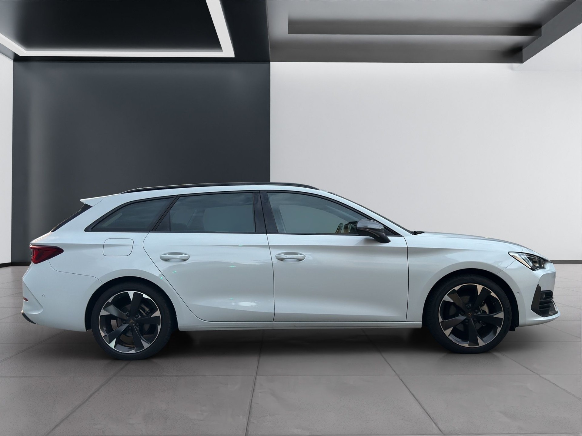 CUPRA Leon LEON ST 1.5 eTSI-image-6