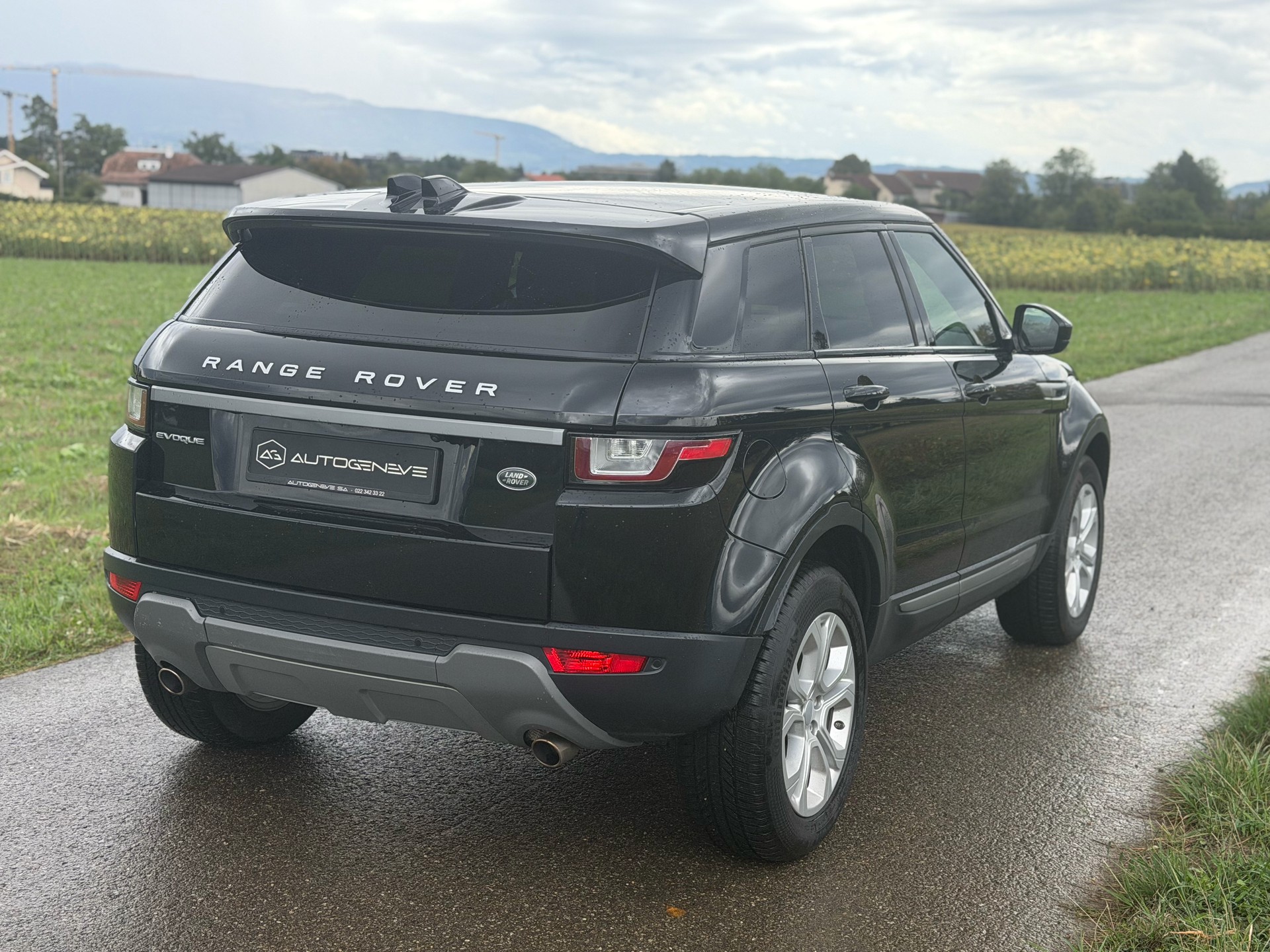 LAND ROVER Range Rover Evoque 2.0 TD4 SE-image-8