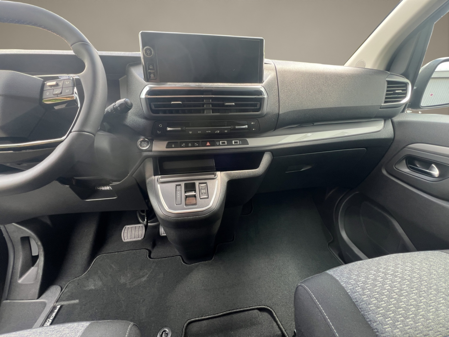 TOYOTA PROACE Verso L2 2.2 D Trend-image-12
