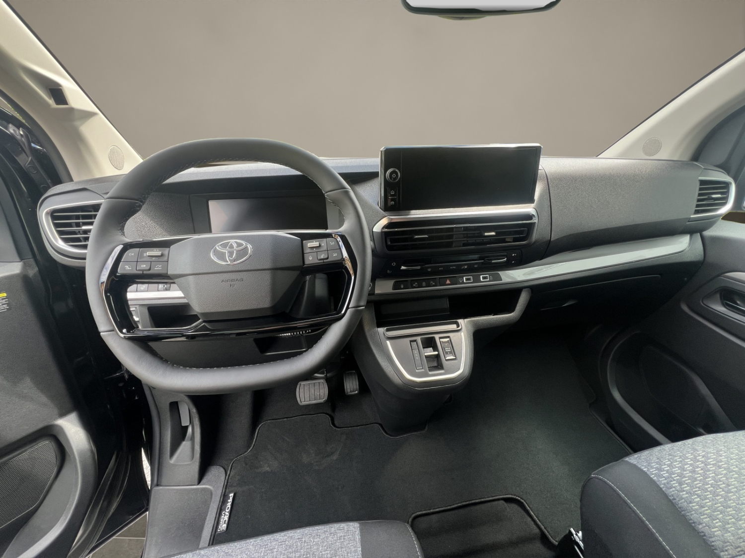 TOYOTA PROACE Verso L2 2.2 D Trend-image-10
