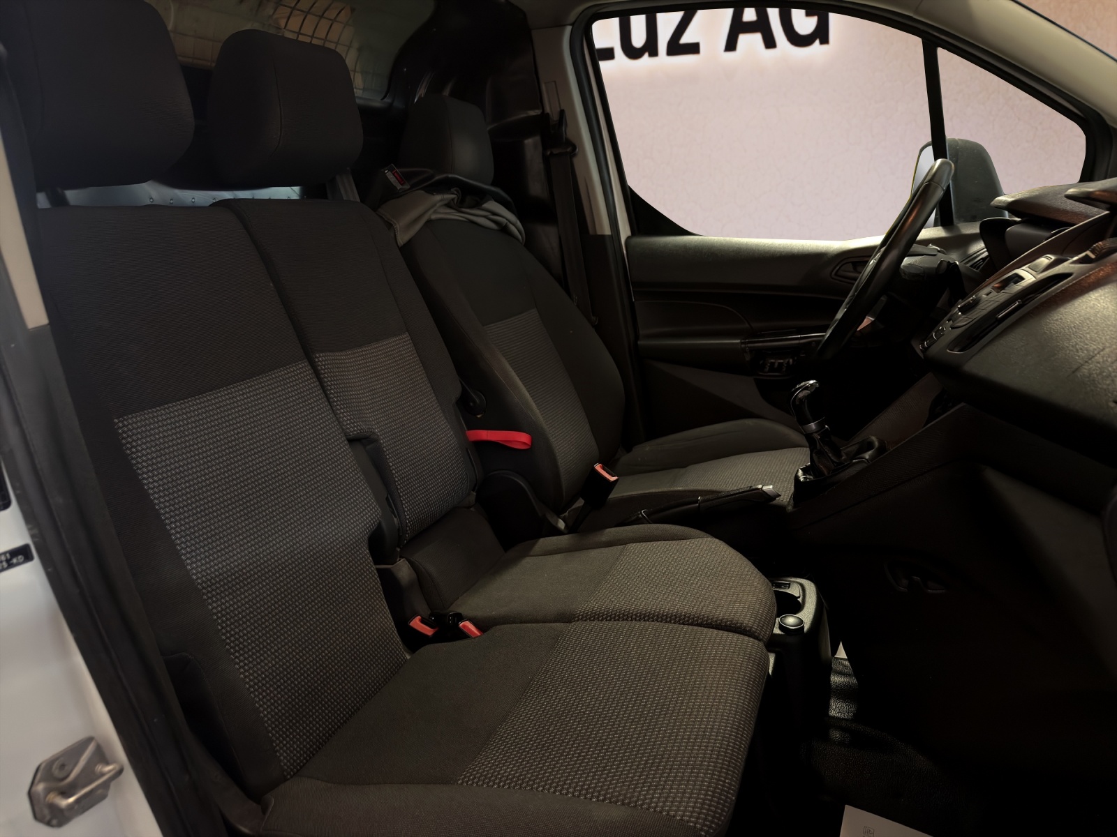 FORD Transit Connect Van T220 DCIV 1.6 TDCi Trend-image-10