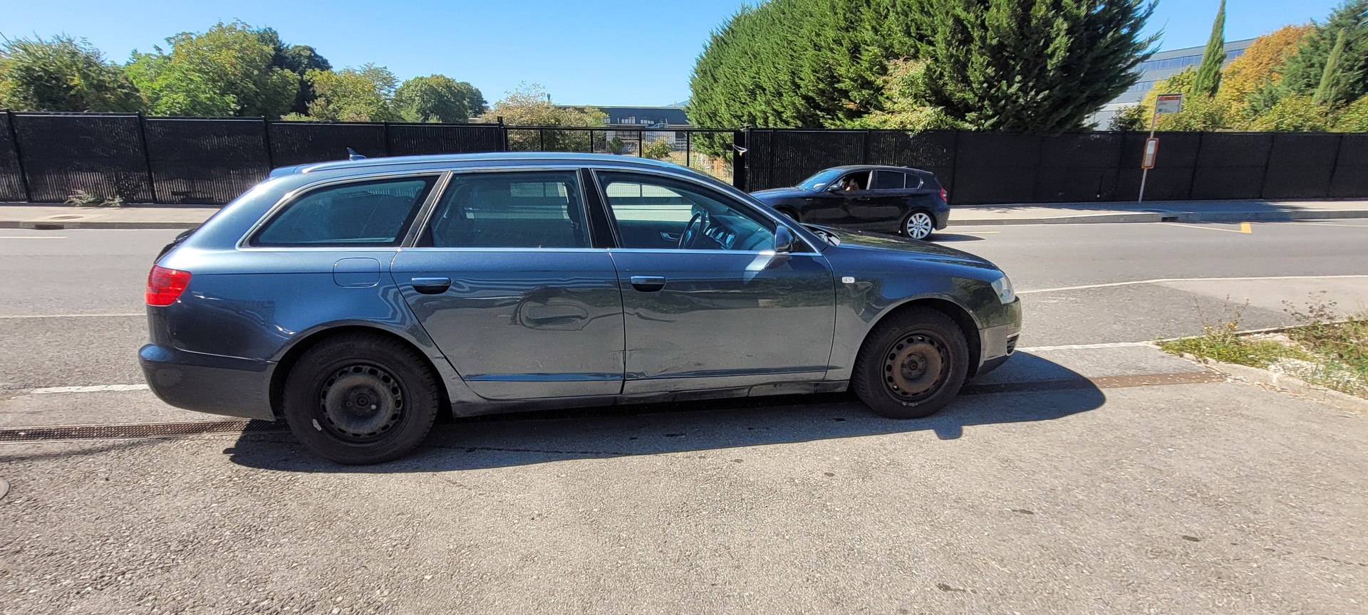 AUDI A6 Avant 3.2 V6 FSI quattro-image-3