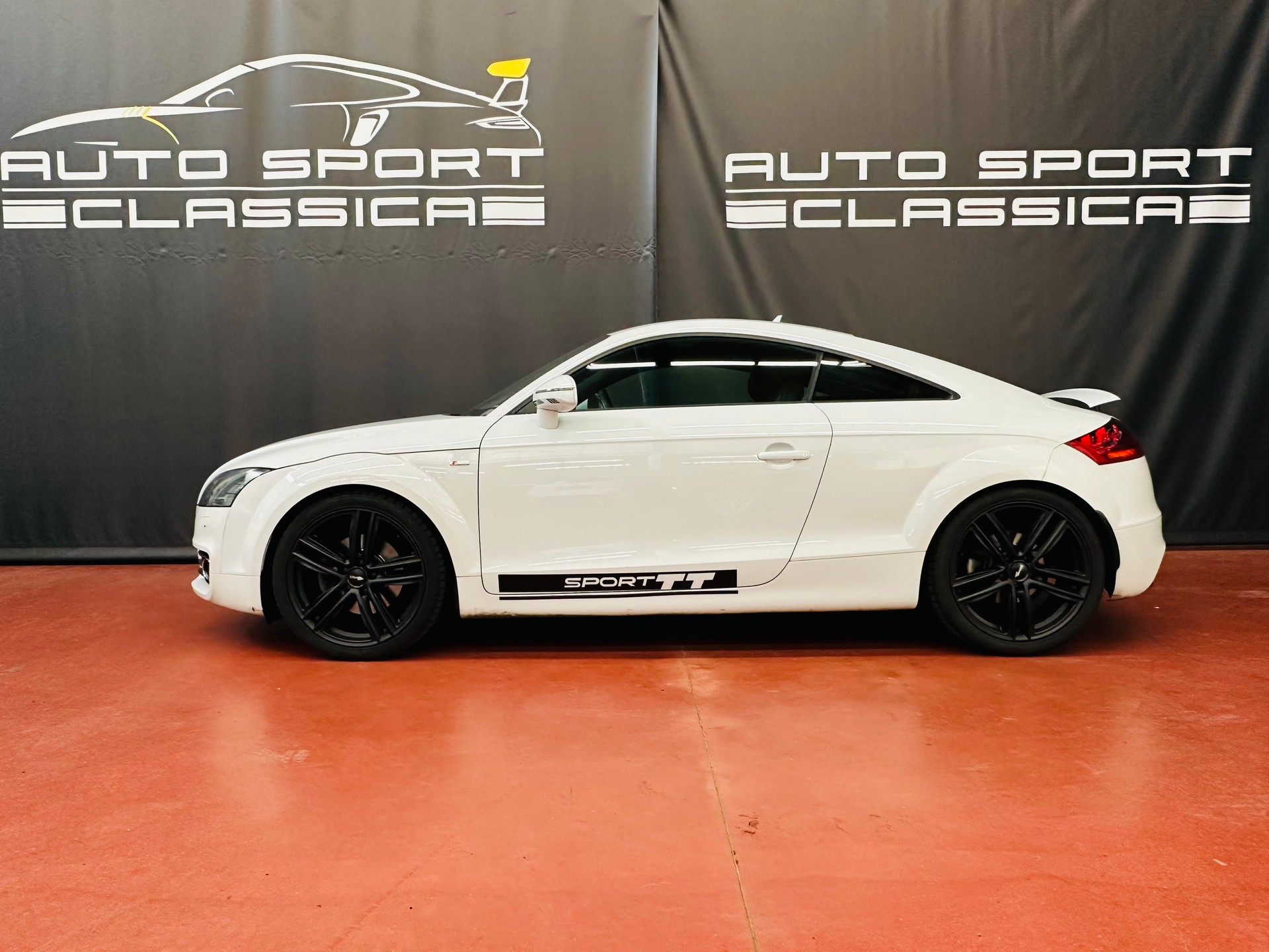 AUDI TT Coupé 1.8 TFSI-image-1