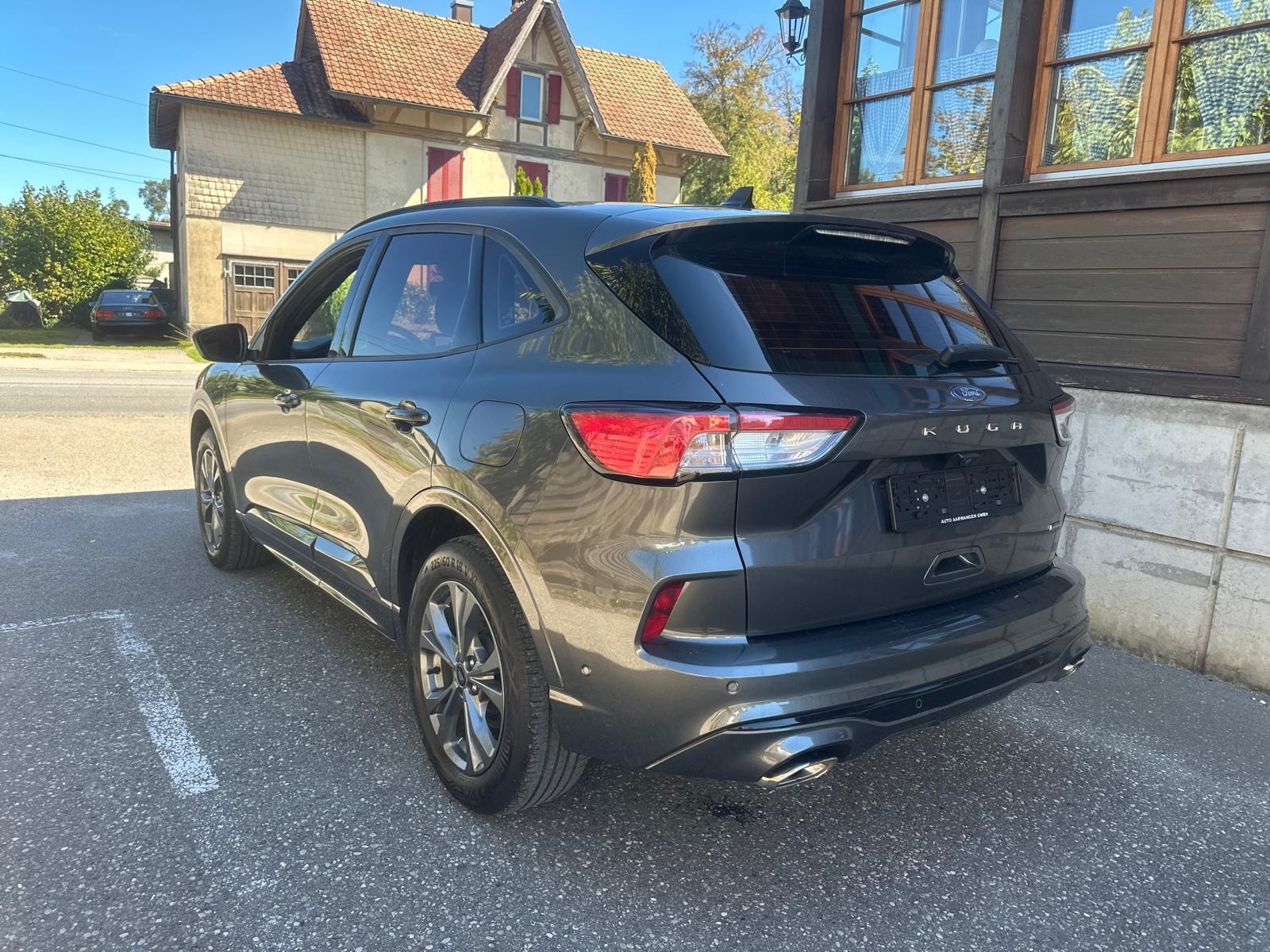 FORD Kuga 2.5 PHEV ST-Line 2WD-image-3