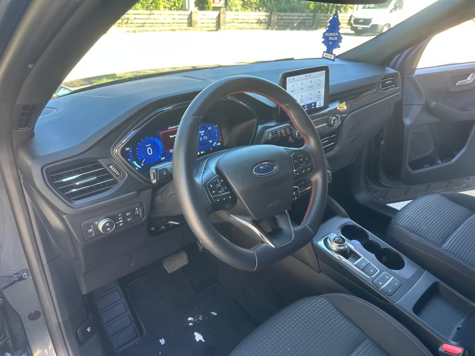FORD Kuga 2.5 PHEV ST-Line 2WD-image-8