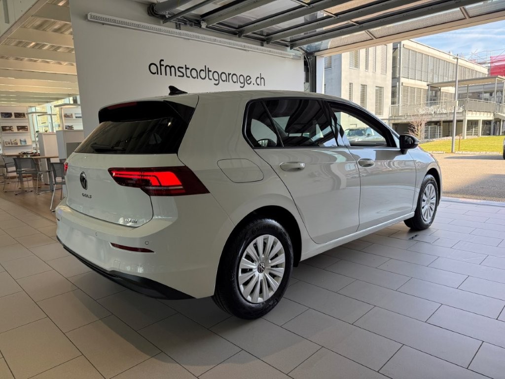 VW Golf 1.5 e TSI mHEV Basis DSG-image-2